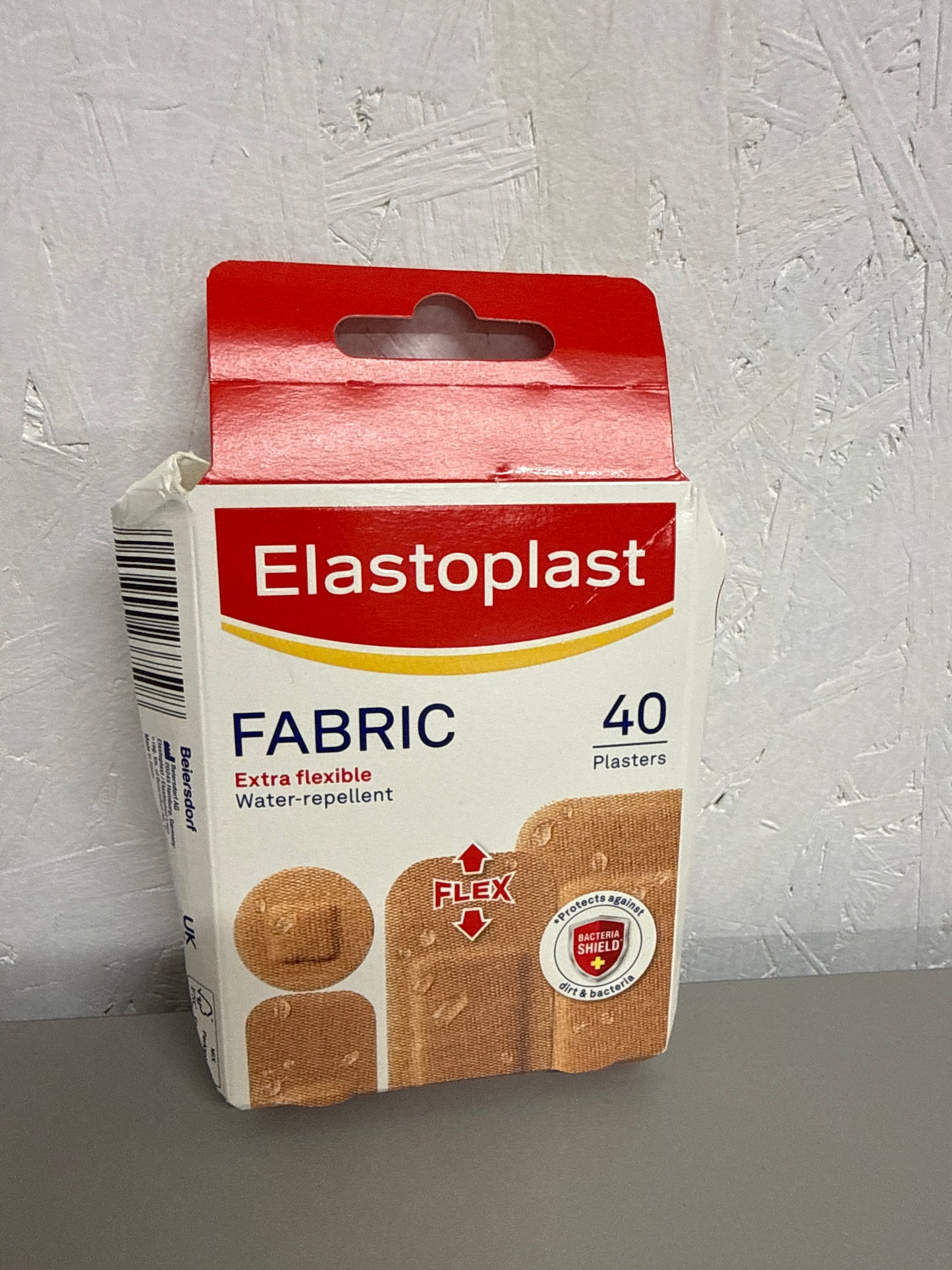 Elastoplast - 40 pack fabric plasters
