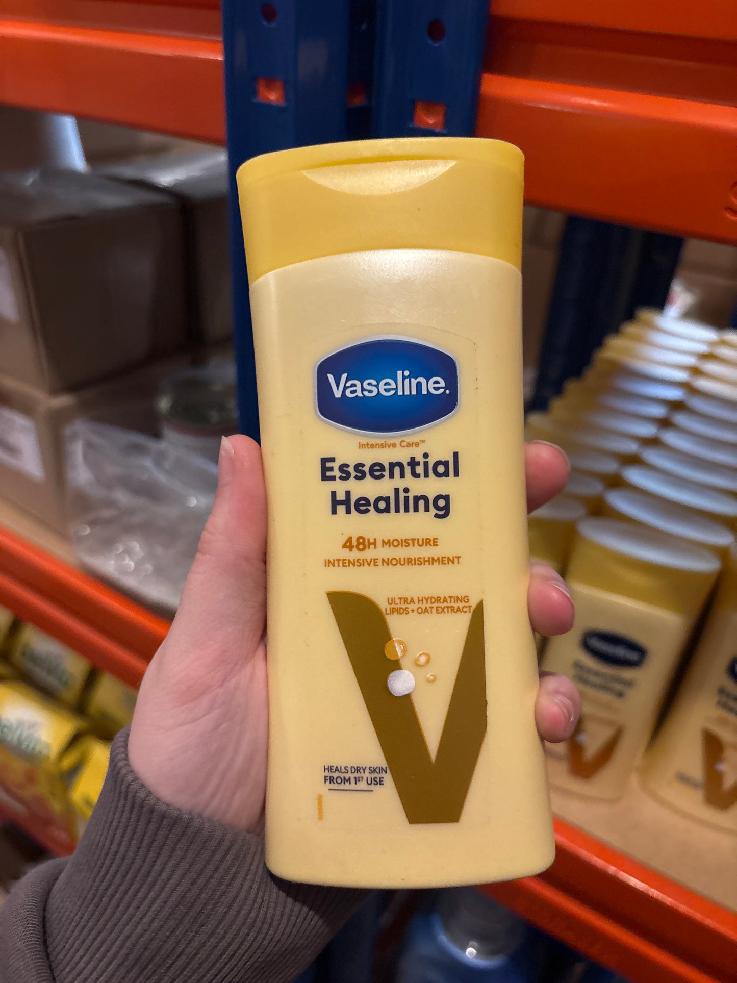 Vaseline Essential Healing