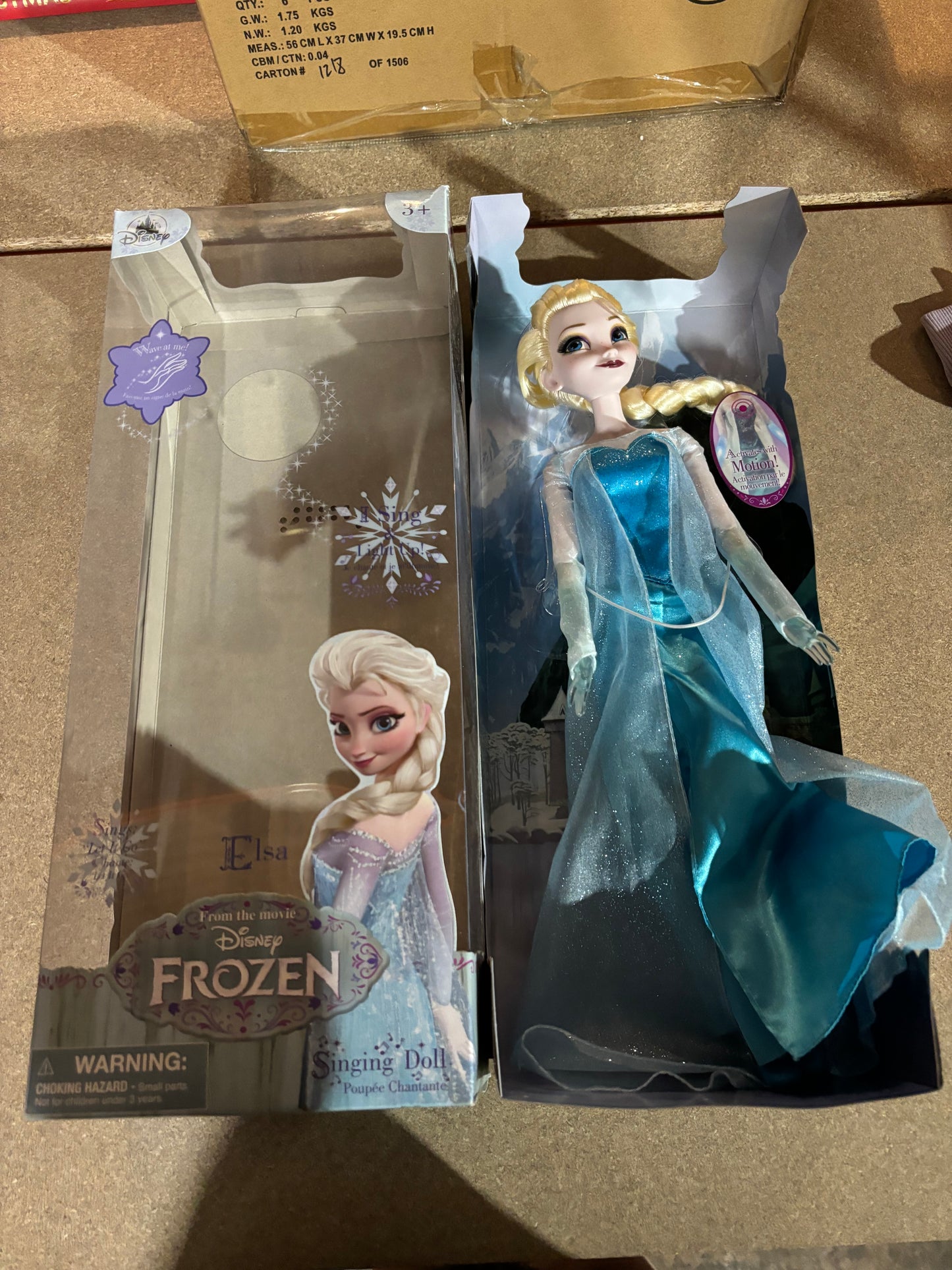 Disney Store Frozen Elsa