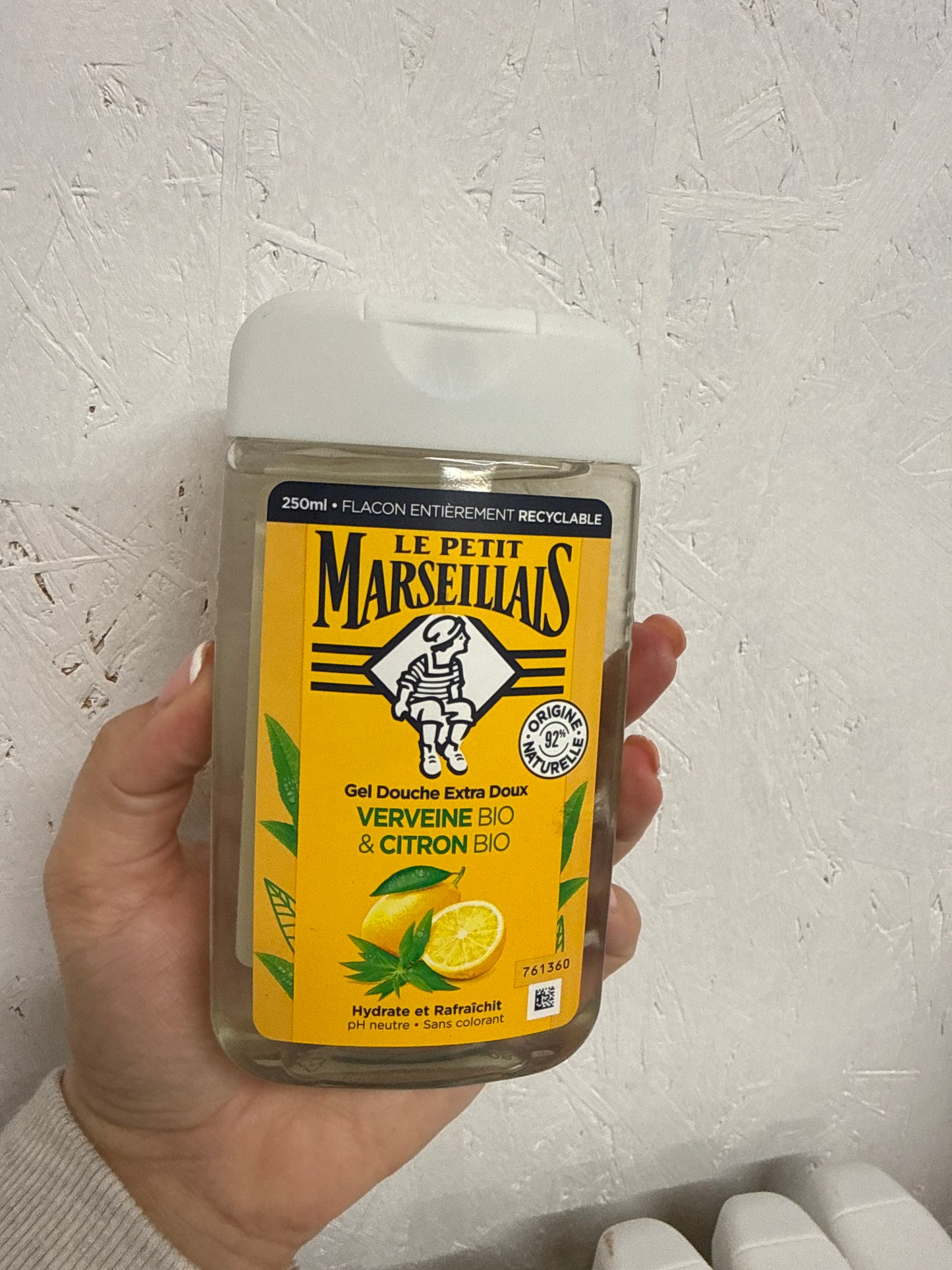 Le Petit Marseillais - Verbena & Organic Lemon Shower Gel - 250ml