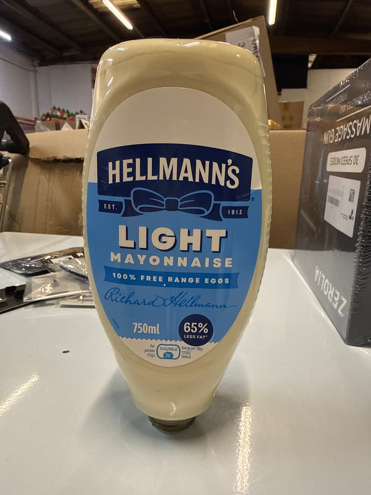 Hellmanns Light Mayonnaise 750ml *no lid*
