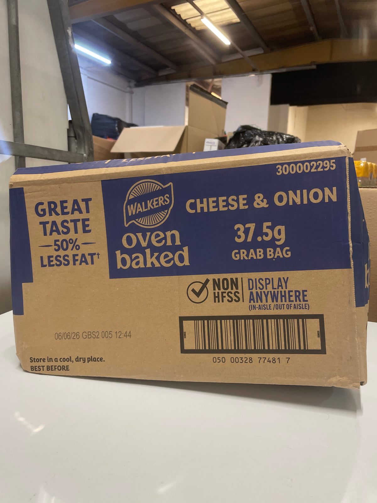 Walkers Cheese & Onion (32x37.5g) *June 26 Dated*