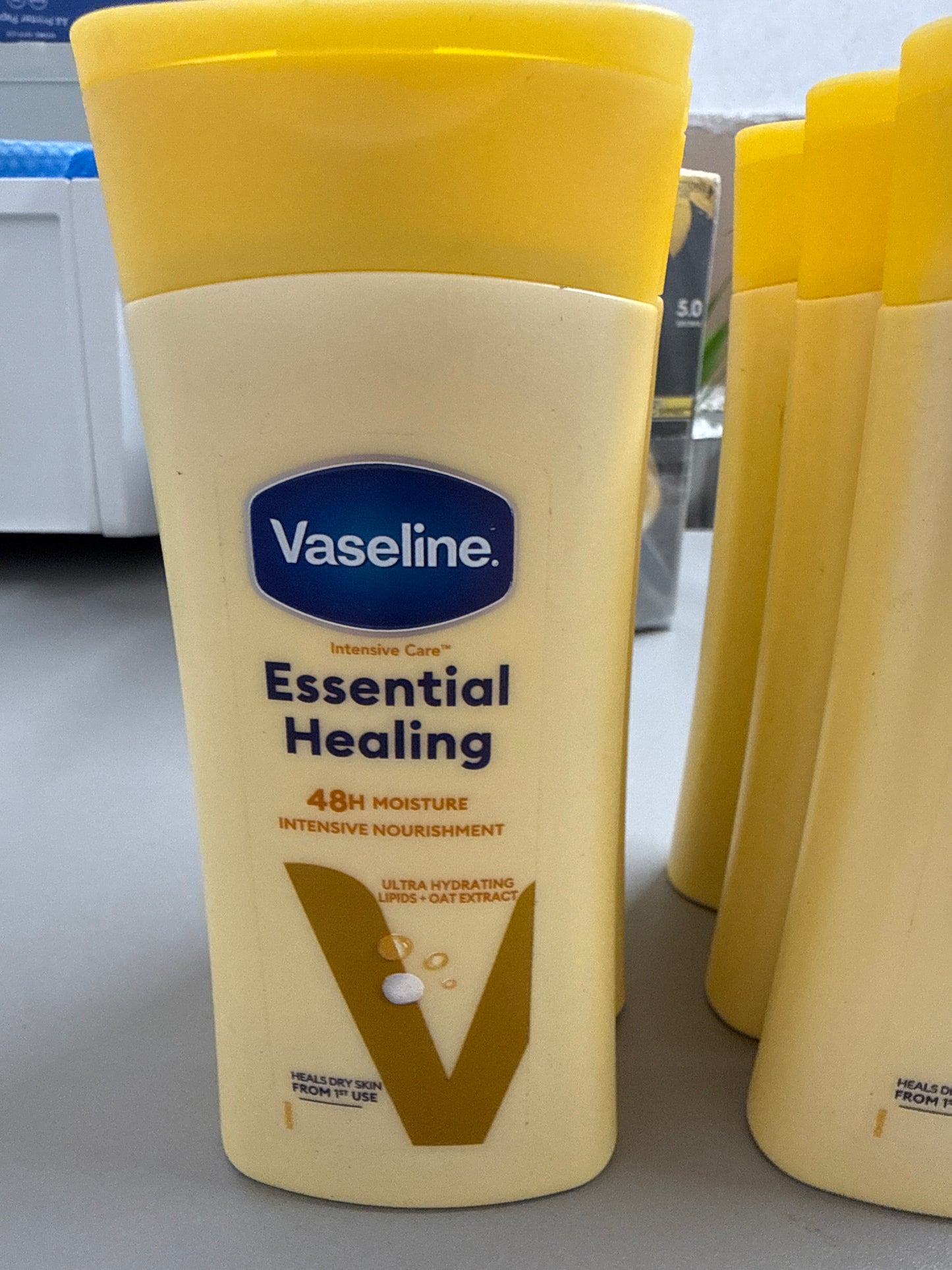 Vaseline Essential Healing
