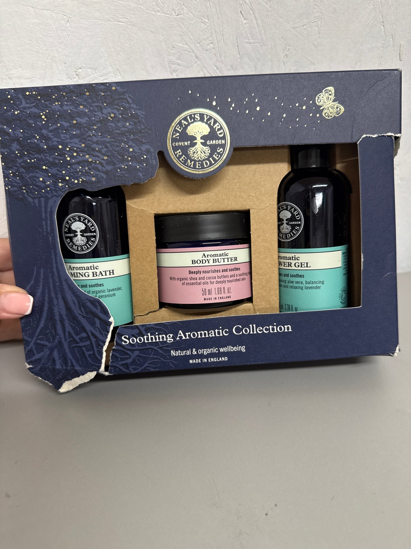 Neal's Yard Remedies Soothing Aromatic Gift Set