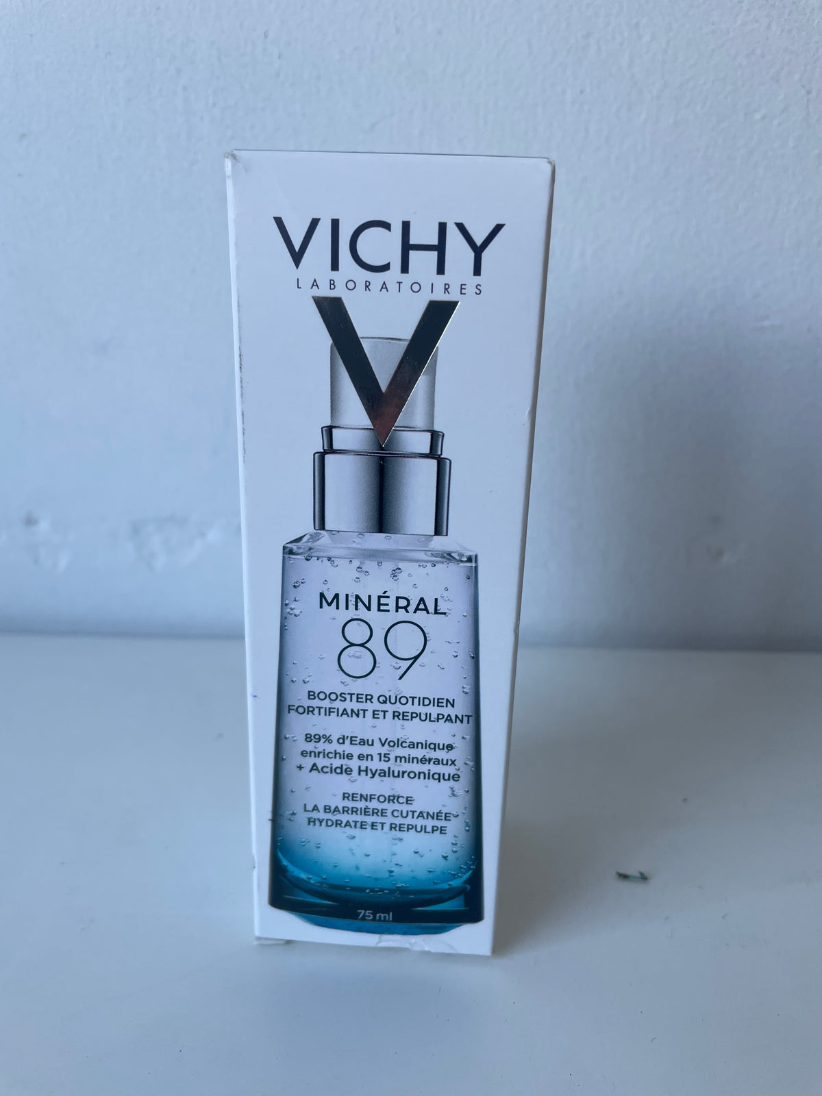 Vichy Minéral 89 Hyaluronic Acid Daily Hydrating Booster Serum, for All Skin Types - 75ml
