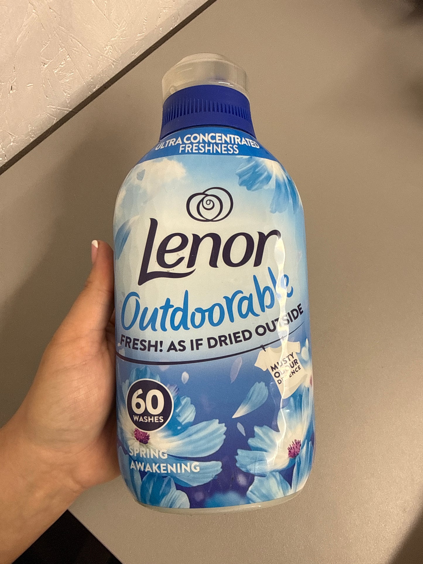 Lenor Outdoorable - Spring Awakening