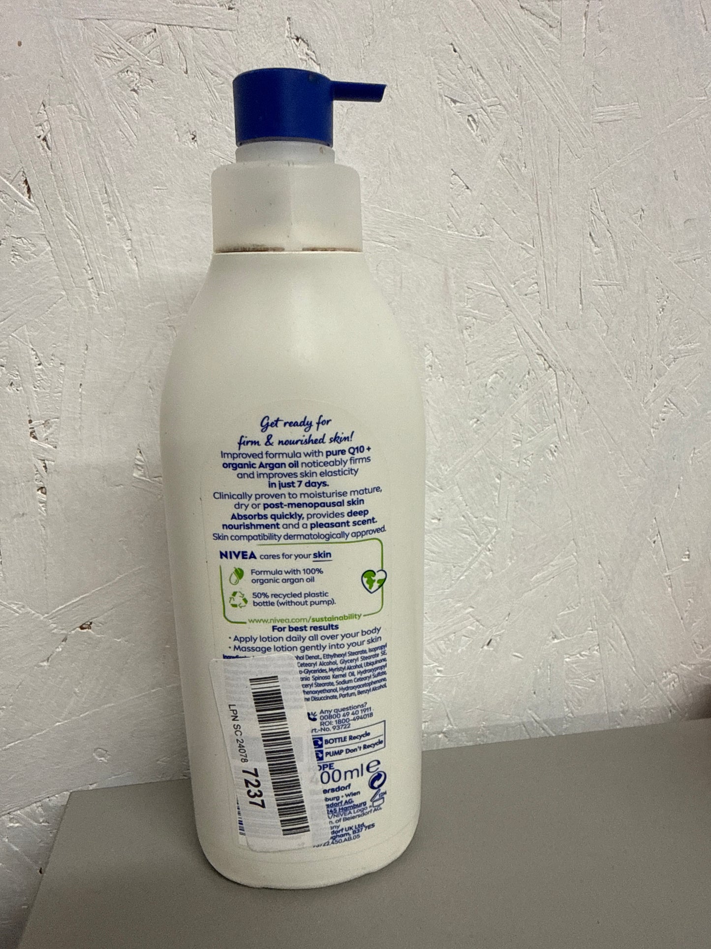 NIVEA Q10 Firming & Extra Nourishing Body Lotion - 400ml *No label*