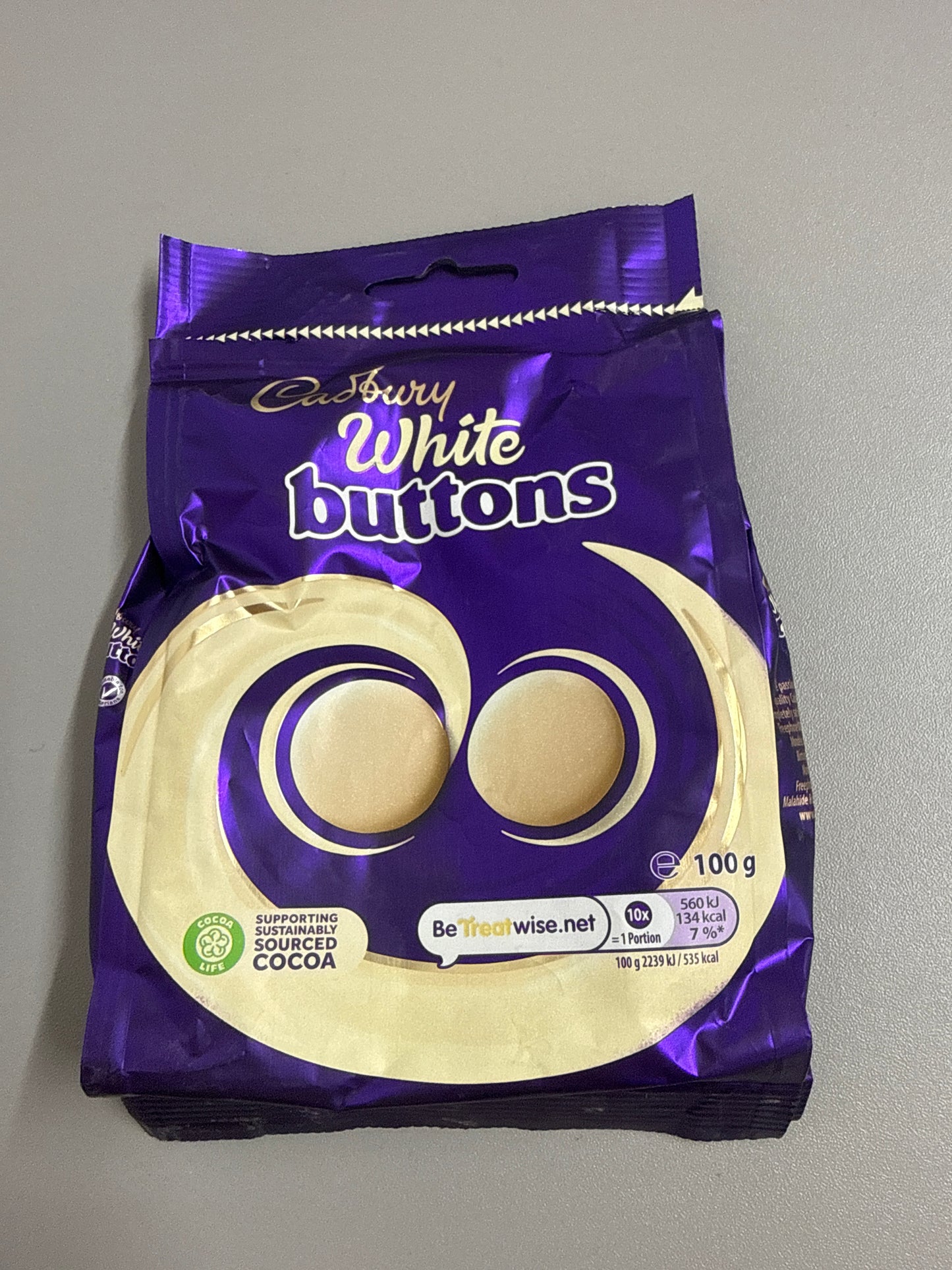 Cadbury White Buttons