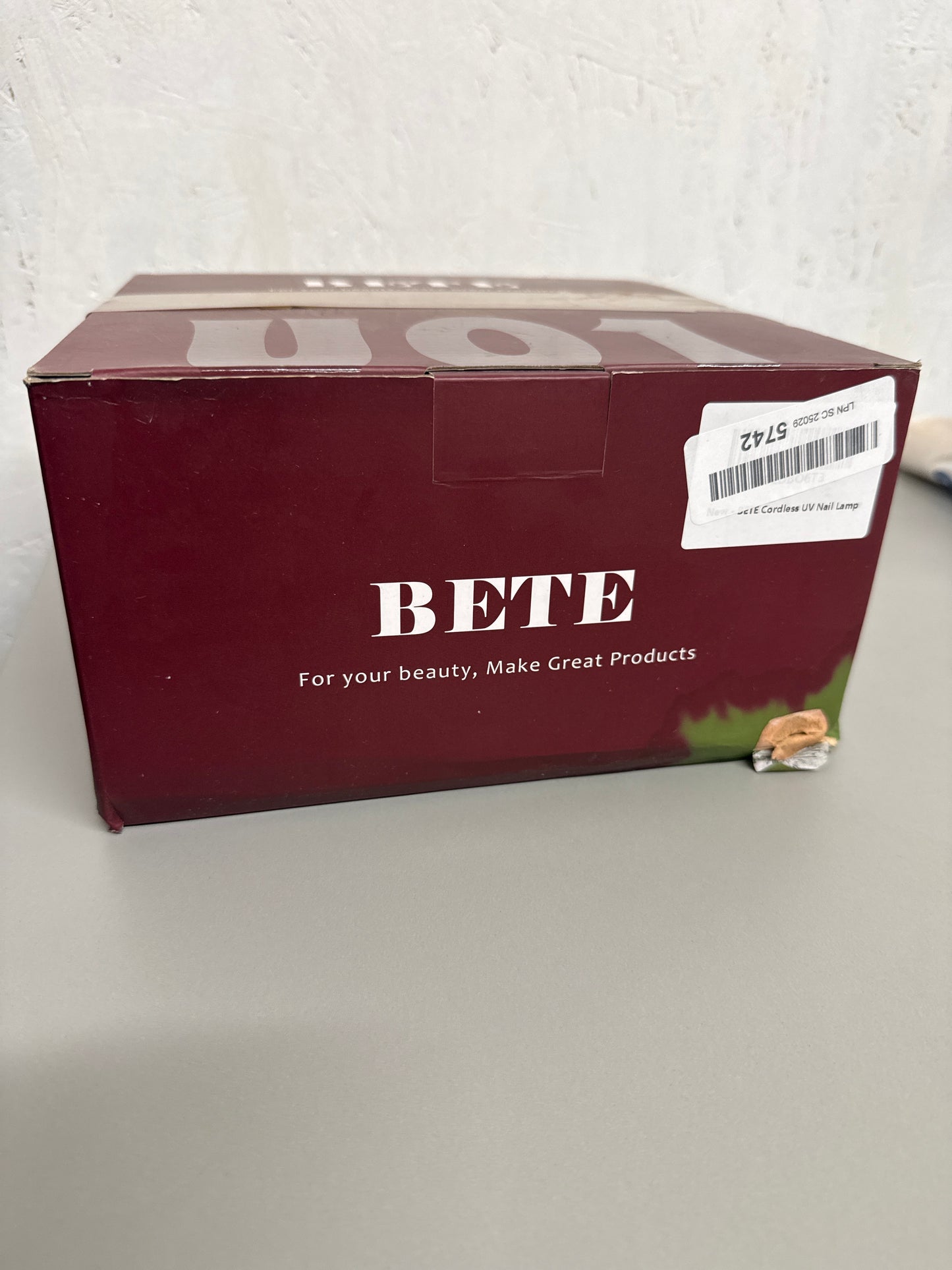 Bete - Cordless UV Nail Lamp