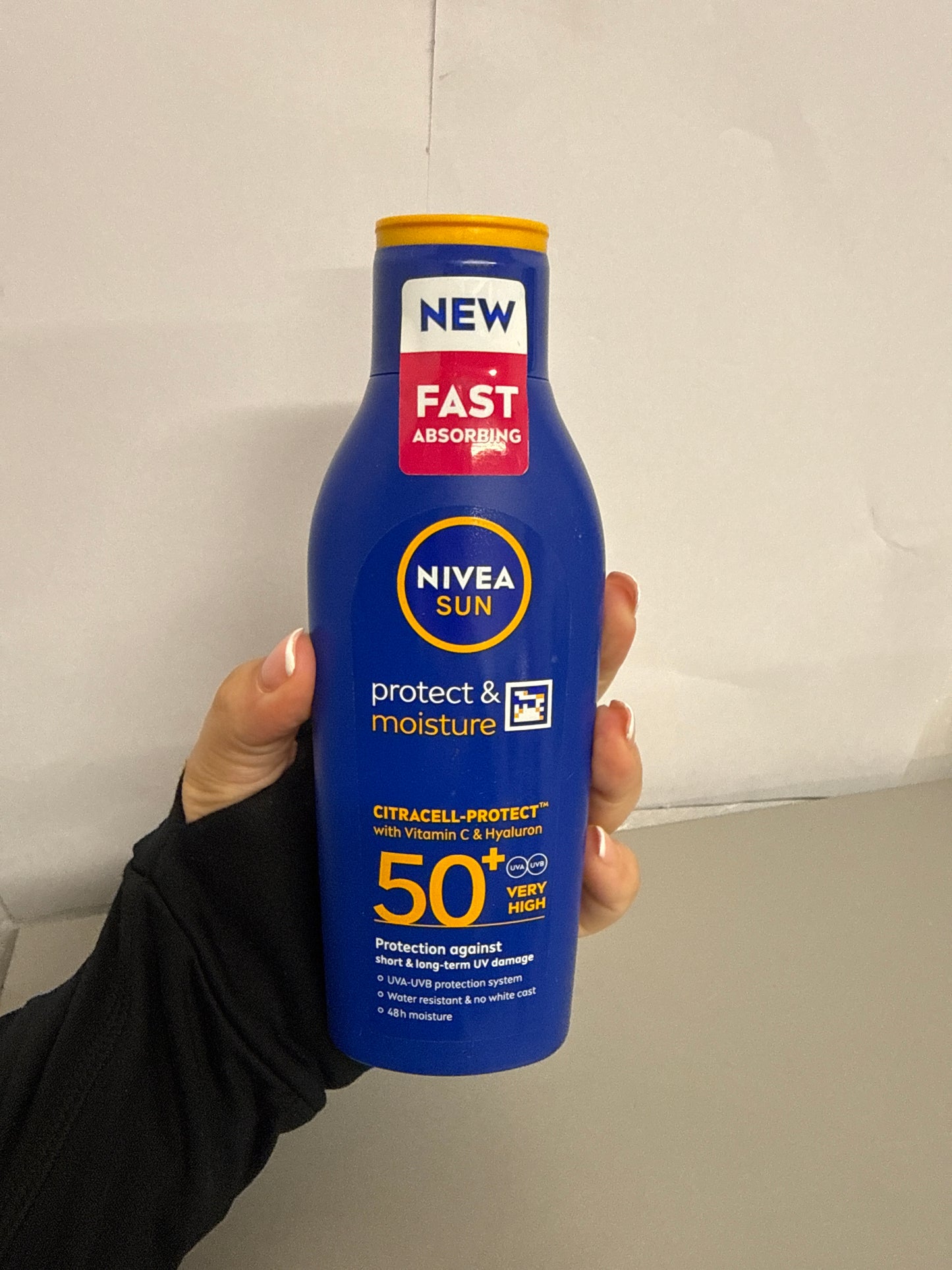 NIVEA SUN Protect & Moisture Sun Lotion SPF 50+ - 200ml