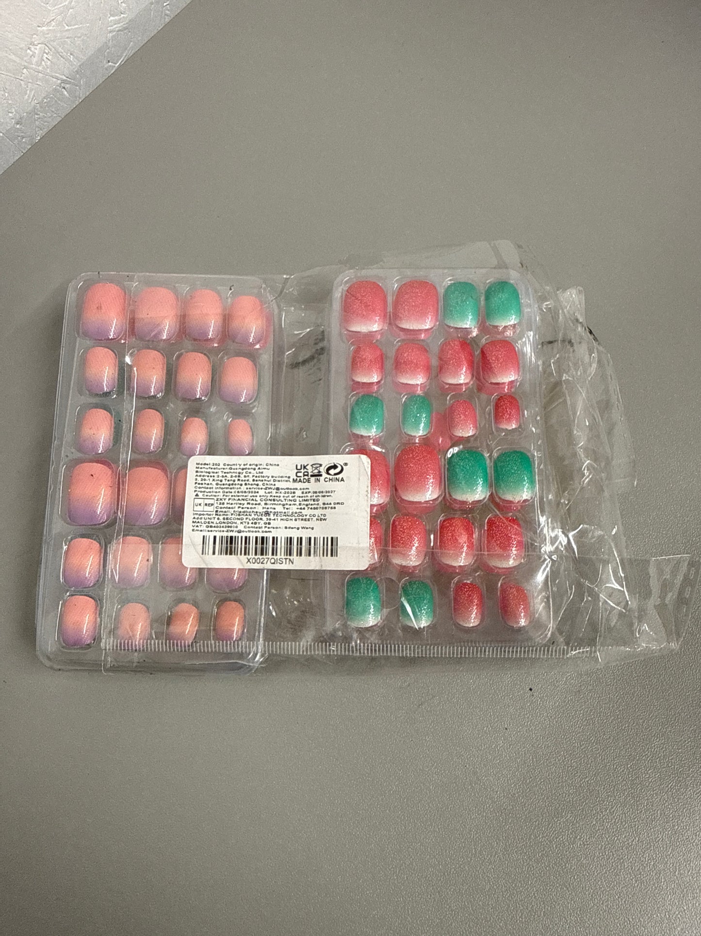 96 piece kids fake nails (no glue)
