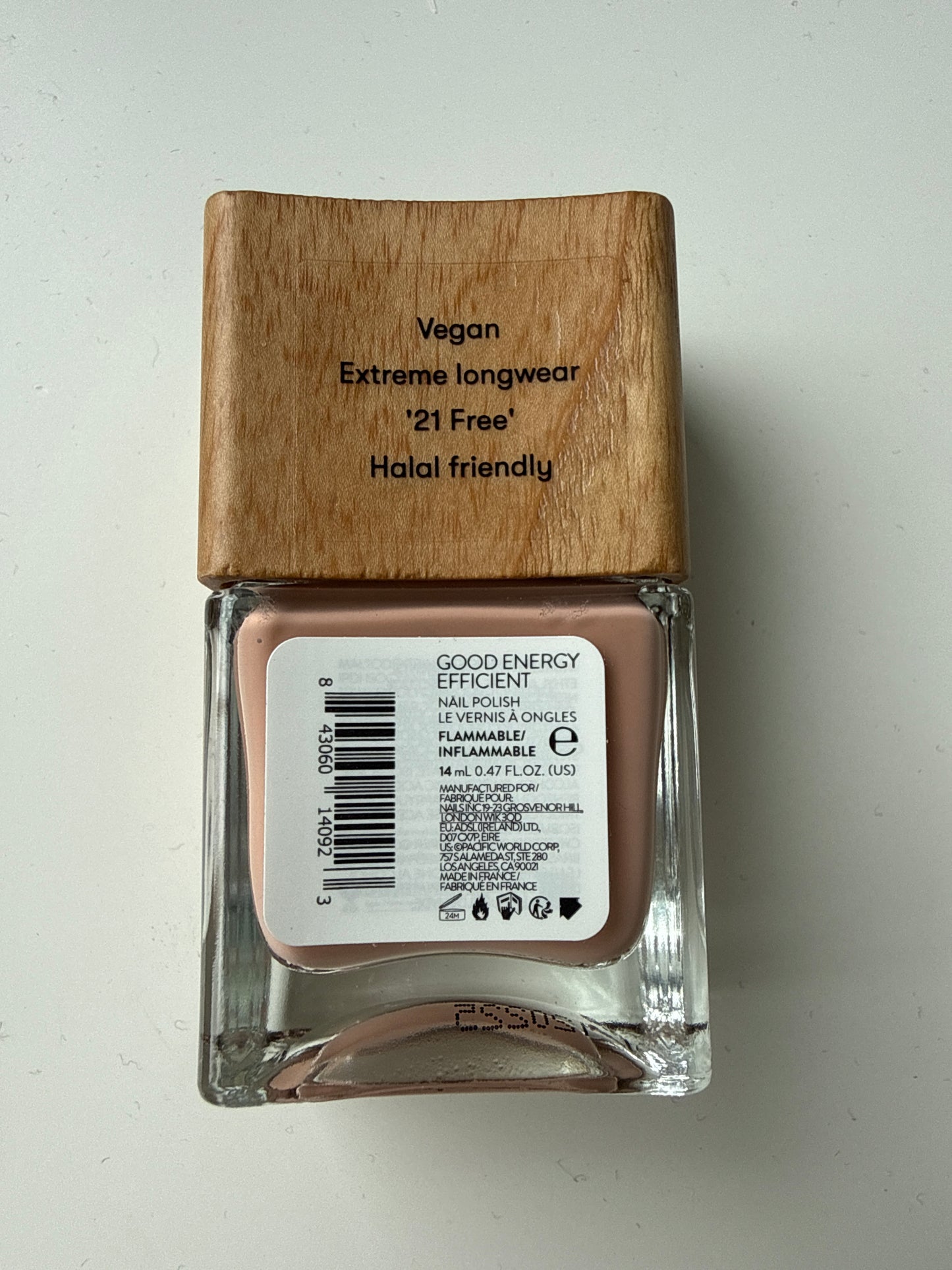Nails Inc - Longwear ‘21 free’ vegan nail polish - Shade: Good energy efficient