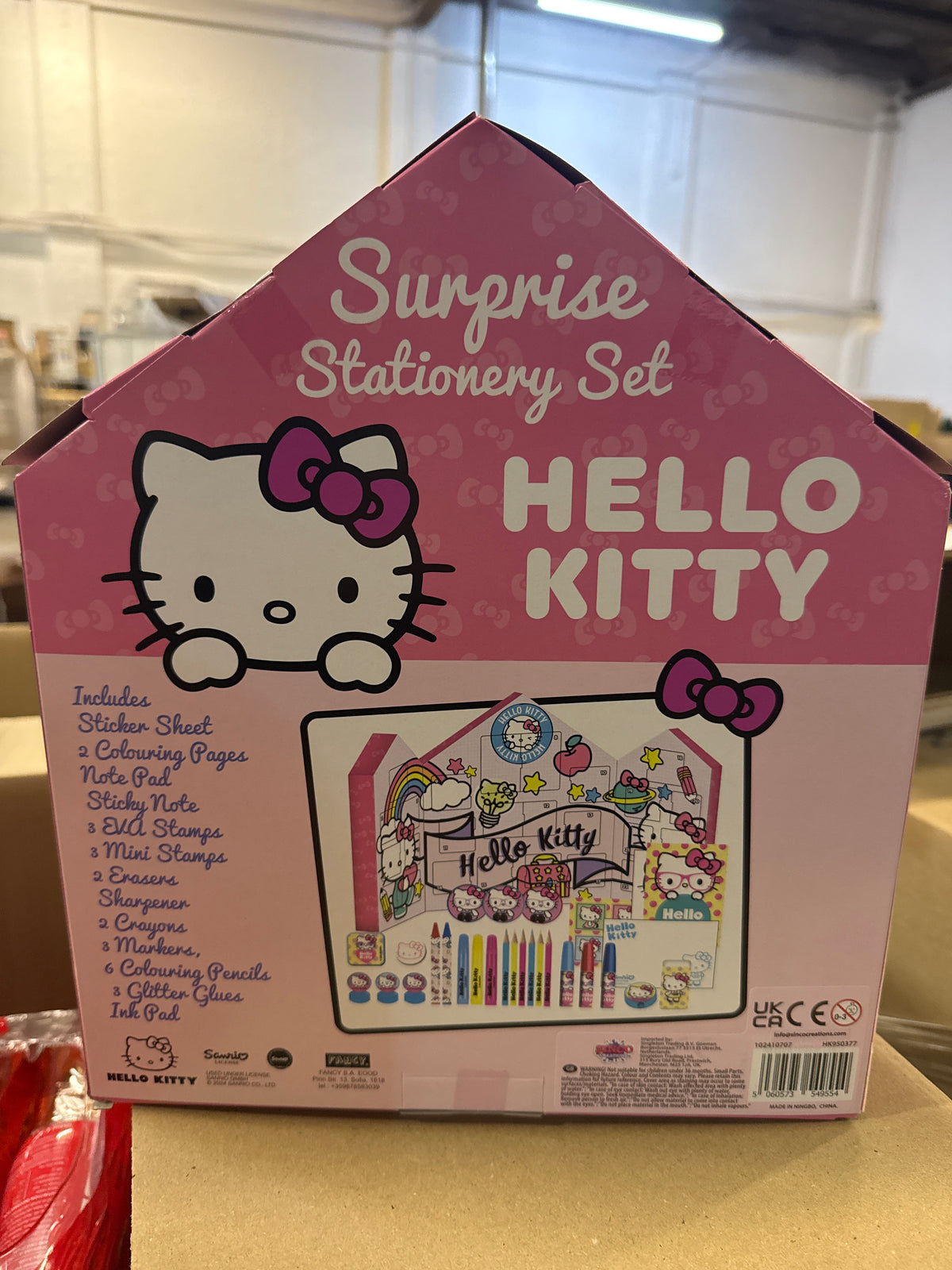Hello Kitty Surprise Stationary Set