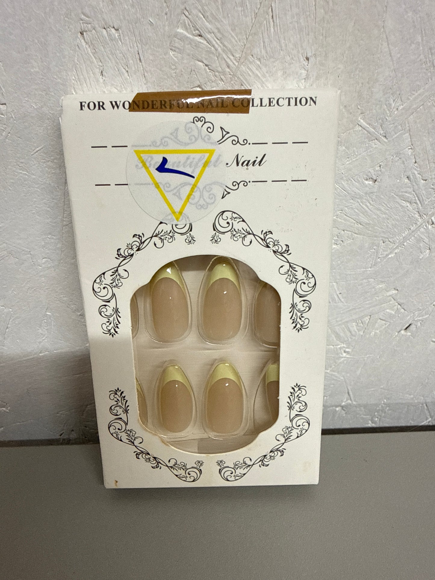 Yellow/Lemon tip stick on nails
