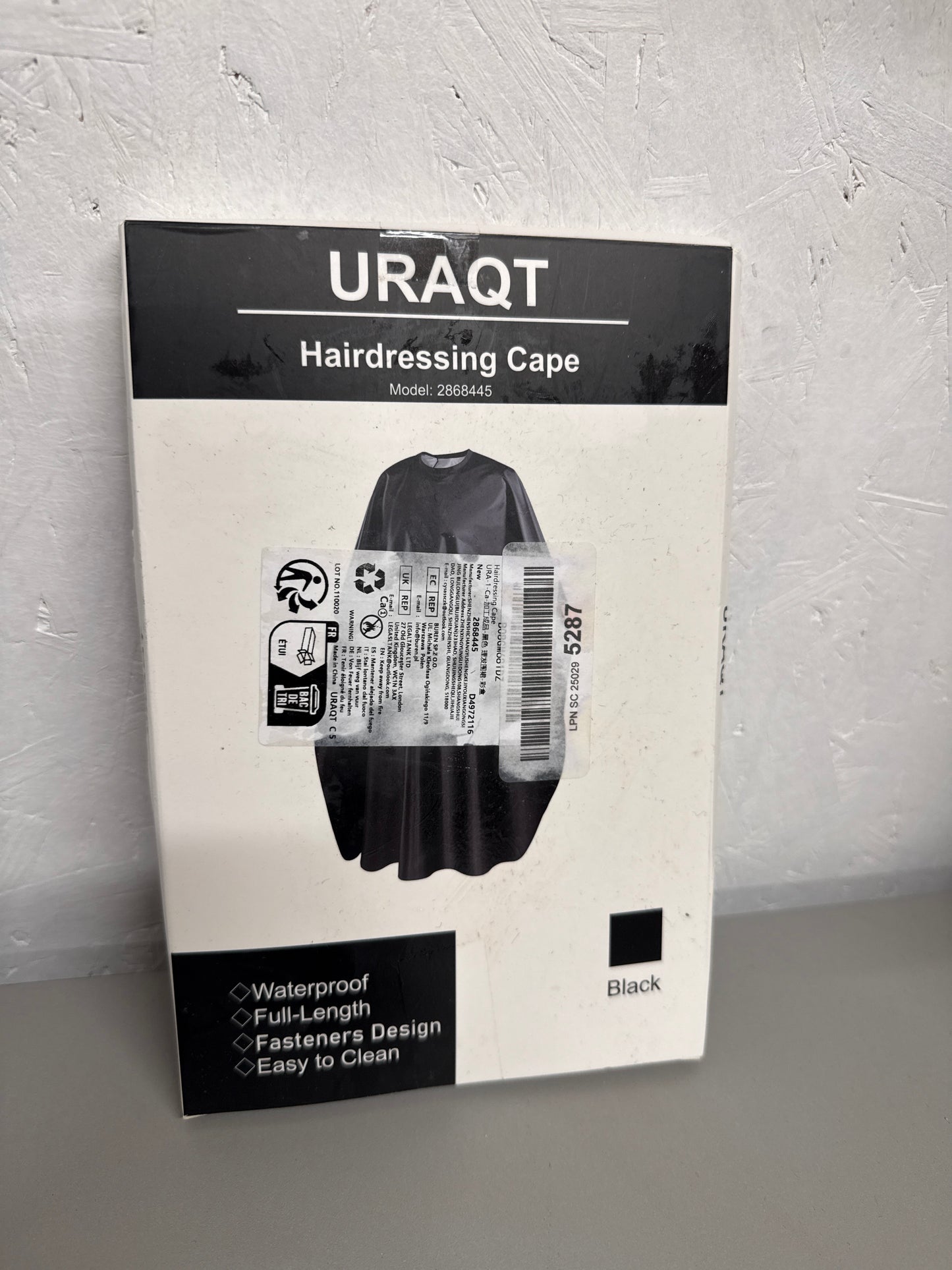 URAQT - Hairdressing cape black