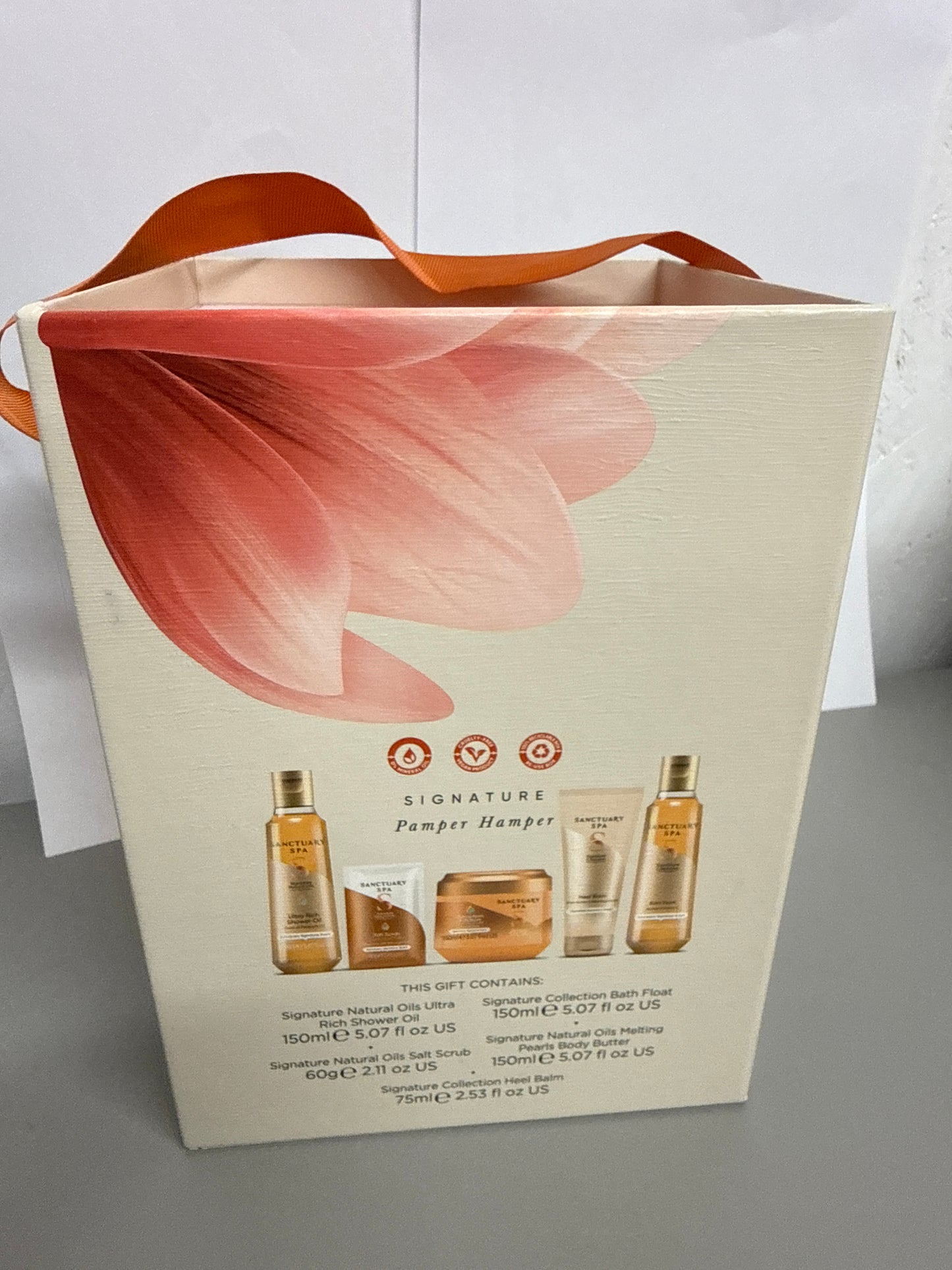 SANCTUARY SPA Five Piece Signature Pamper Hamper Gift Set