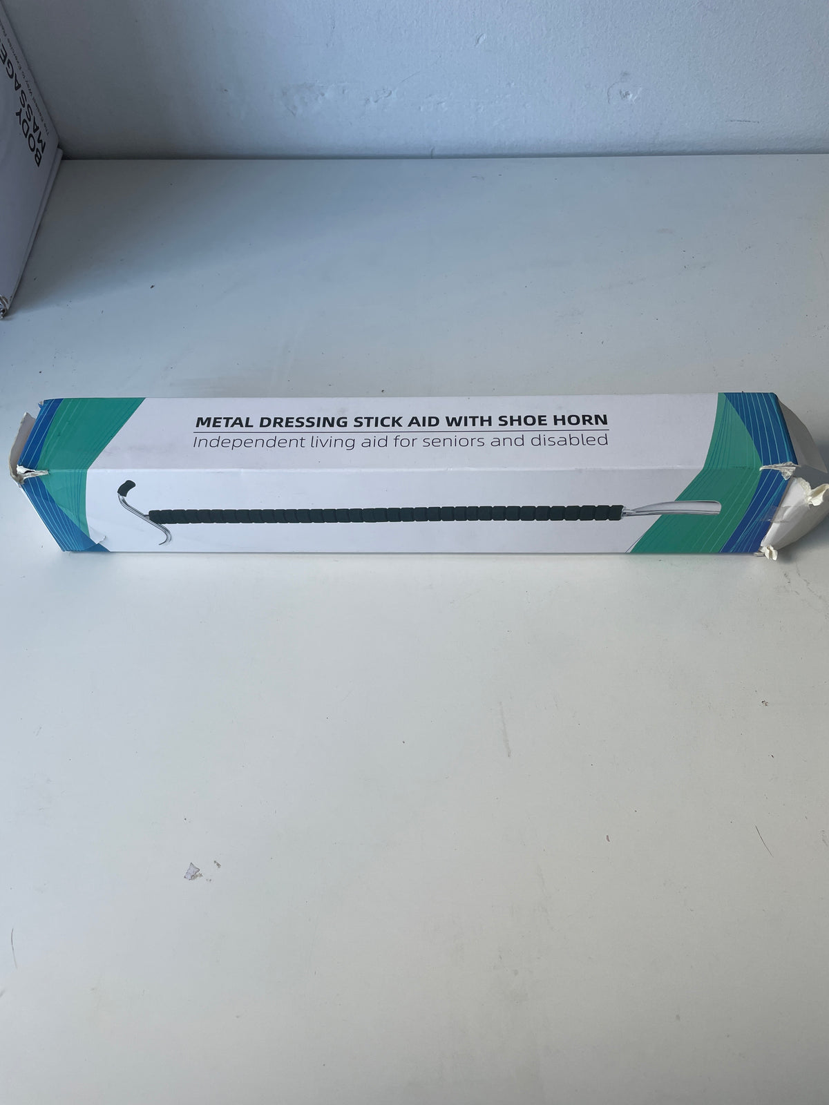 Metal Dressing Stick Aid With Shoe Horn