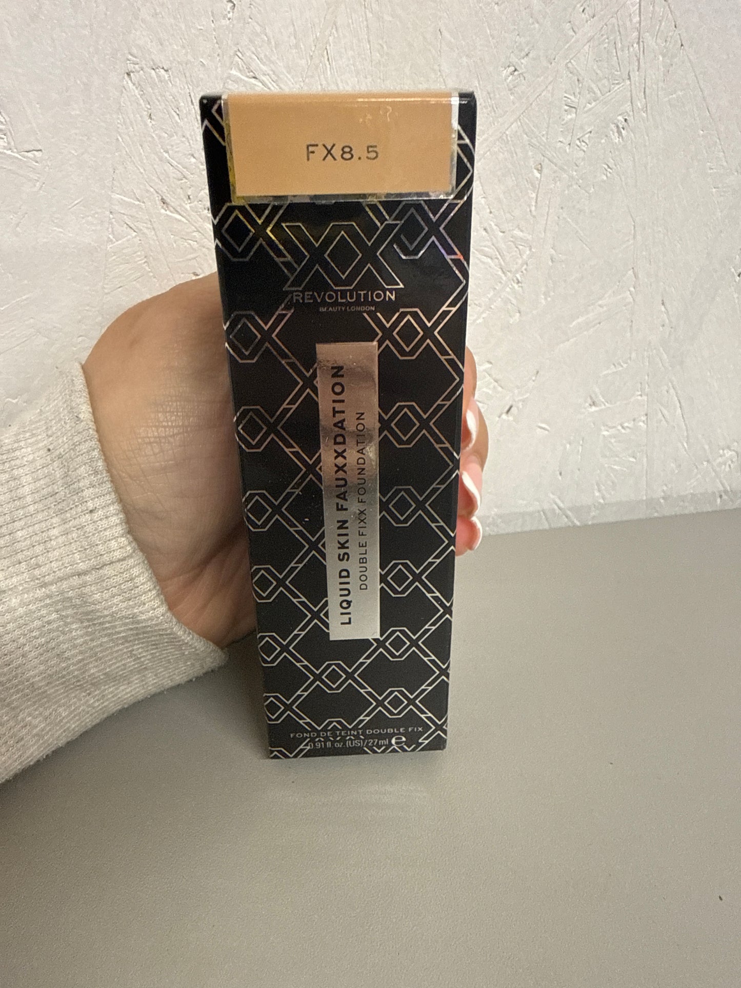 Revolution XX Liquid Skin Fauxxdation Foundation - 27ml - Shade: FX8.5