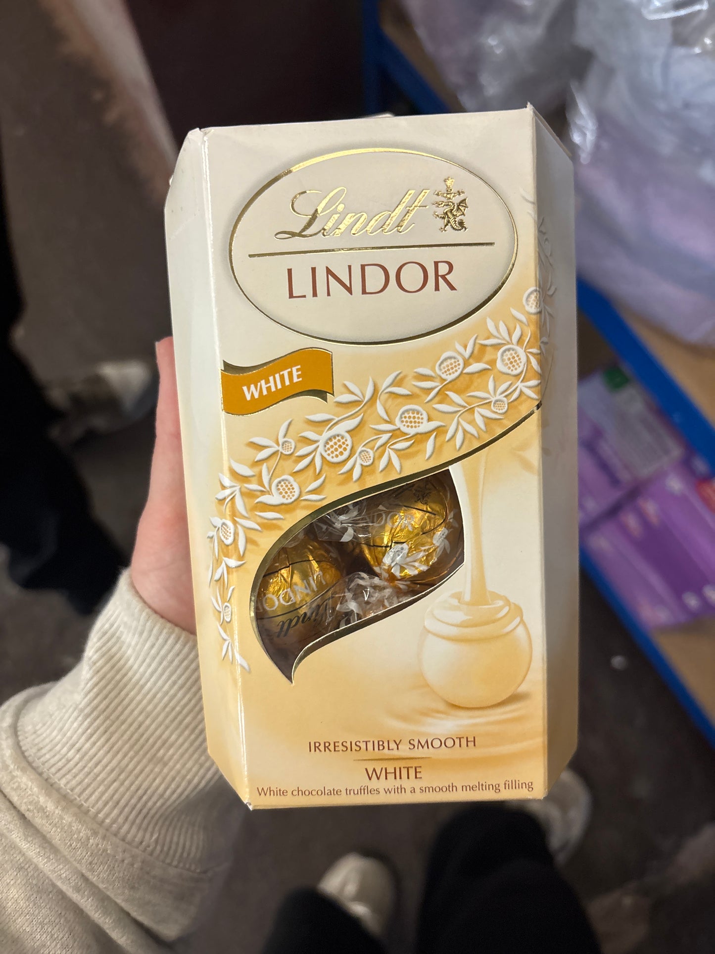 Lindt white