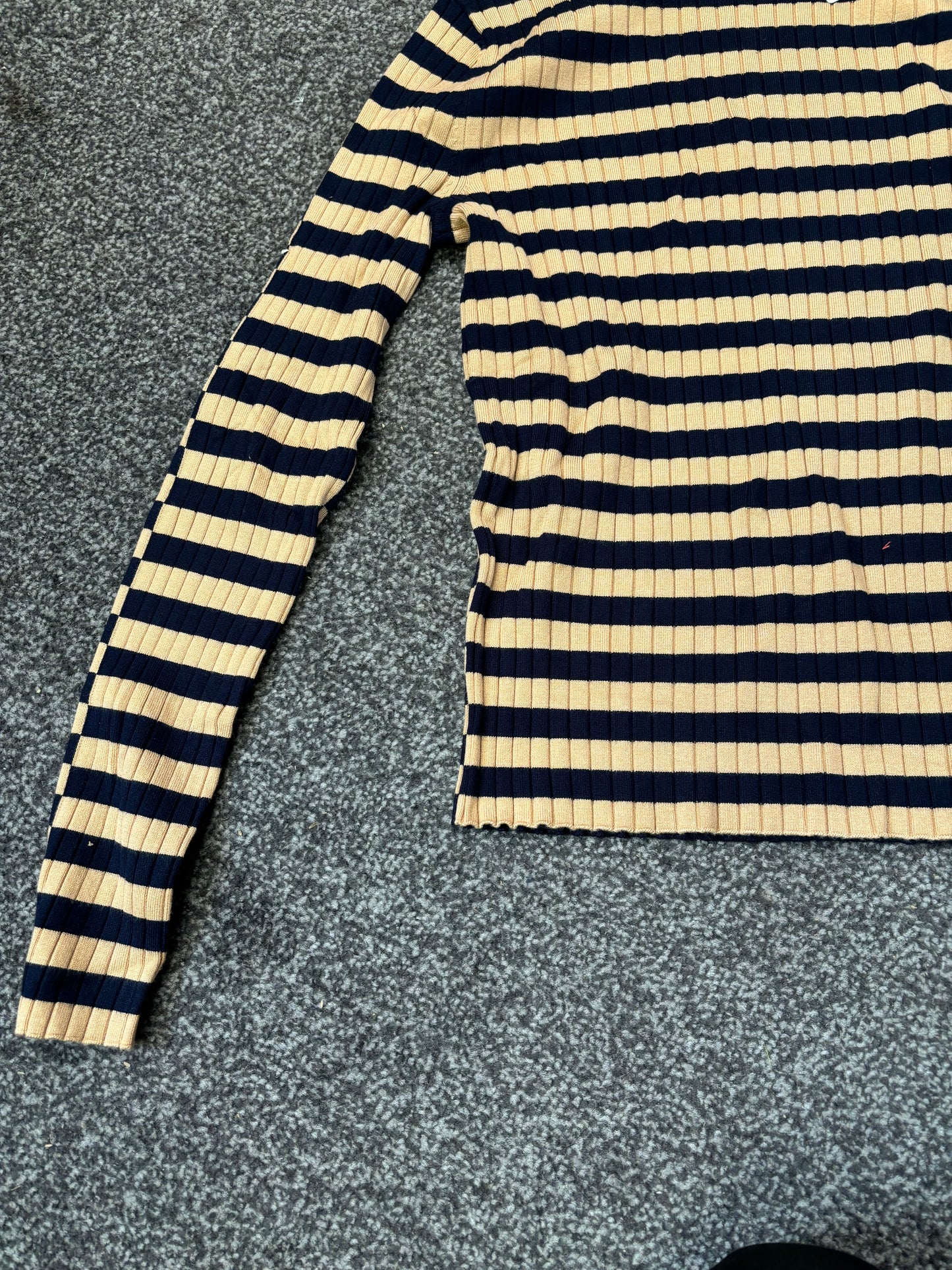 Sprit Long Sleeve Navy & Beige Top(Medium)