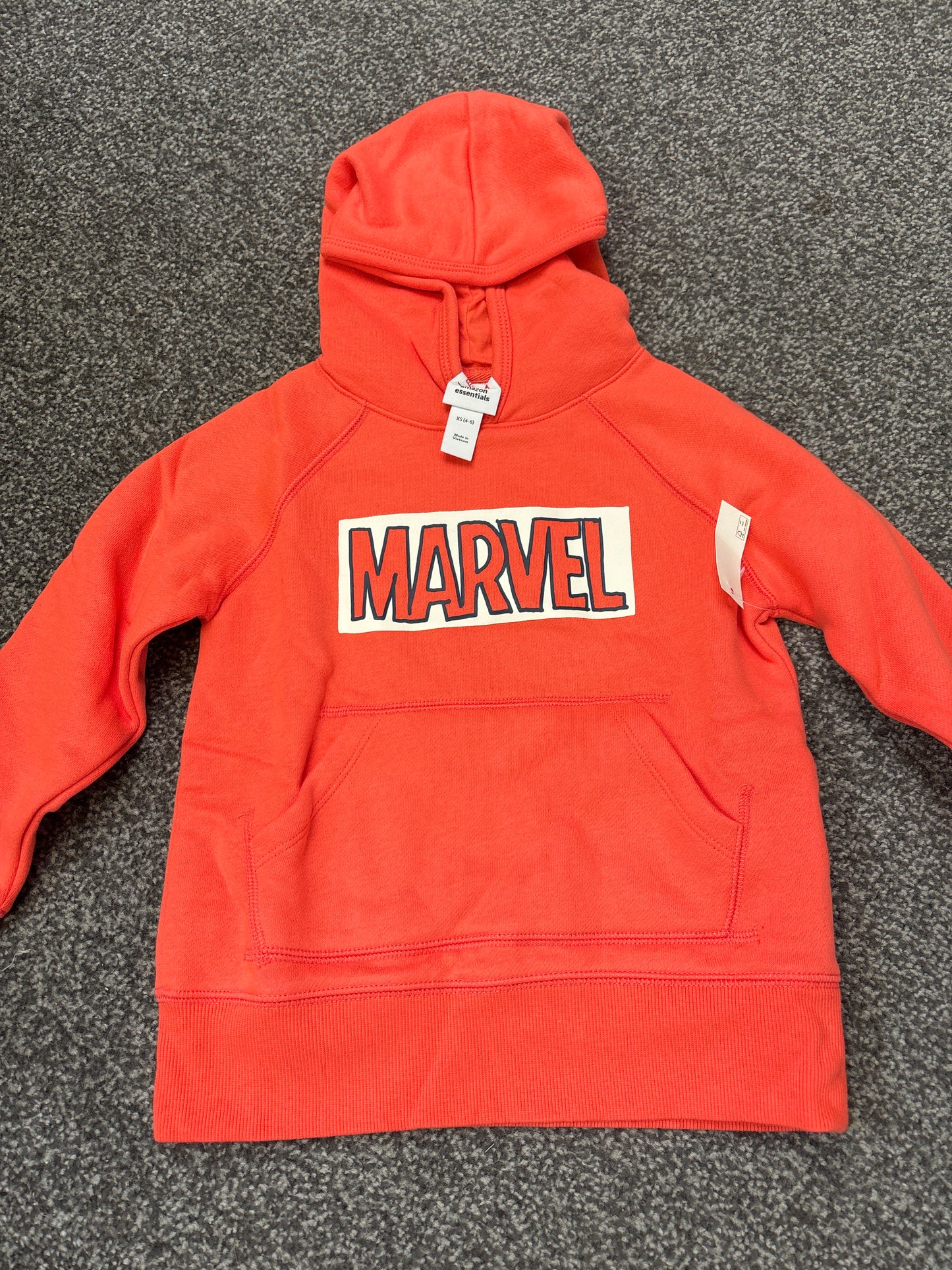 Amazon Essentials x Marvel Girls Fleece Hoodie