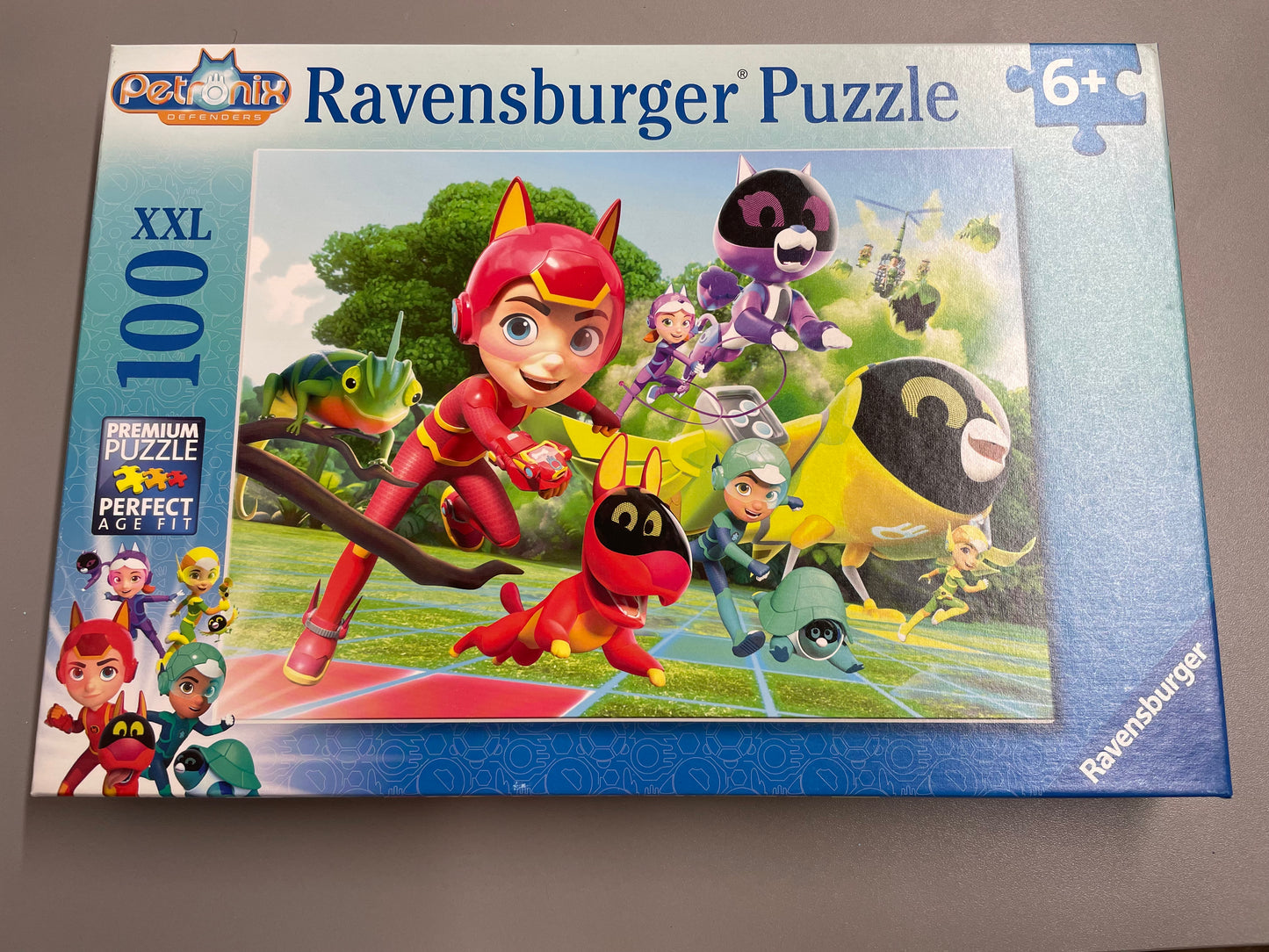 Petronix Defenders - Ravensburger Puzzle