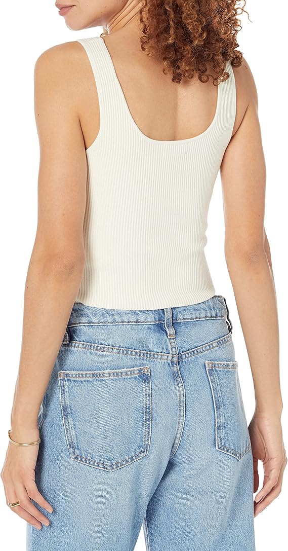 The Drop Women's Femi Scoop Neck Ribbed Cropped Tank - MEDIUM