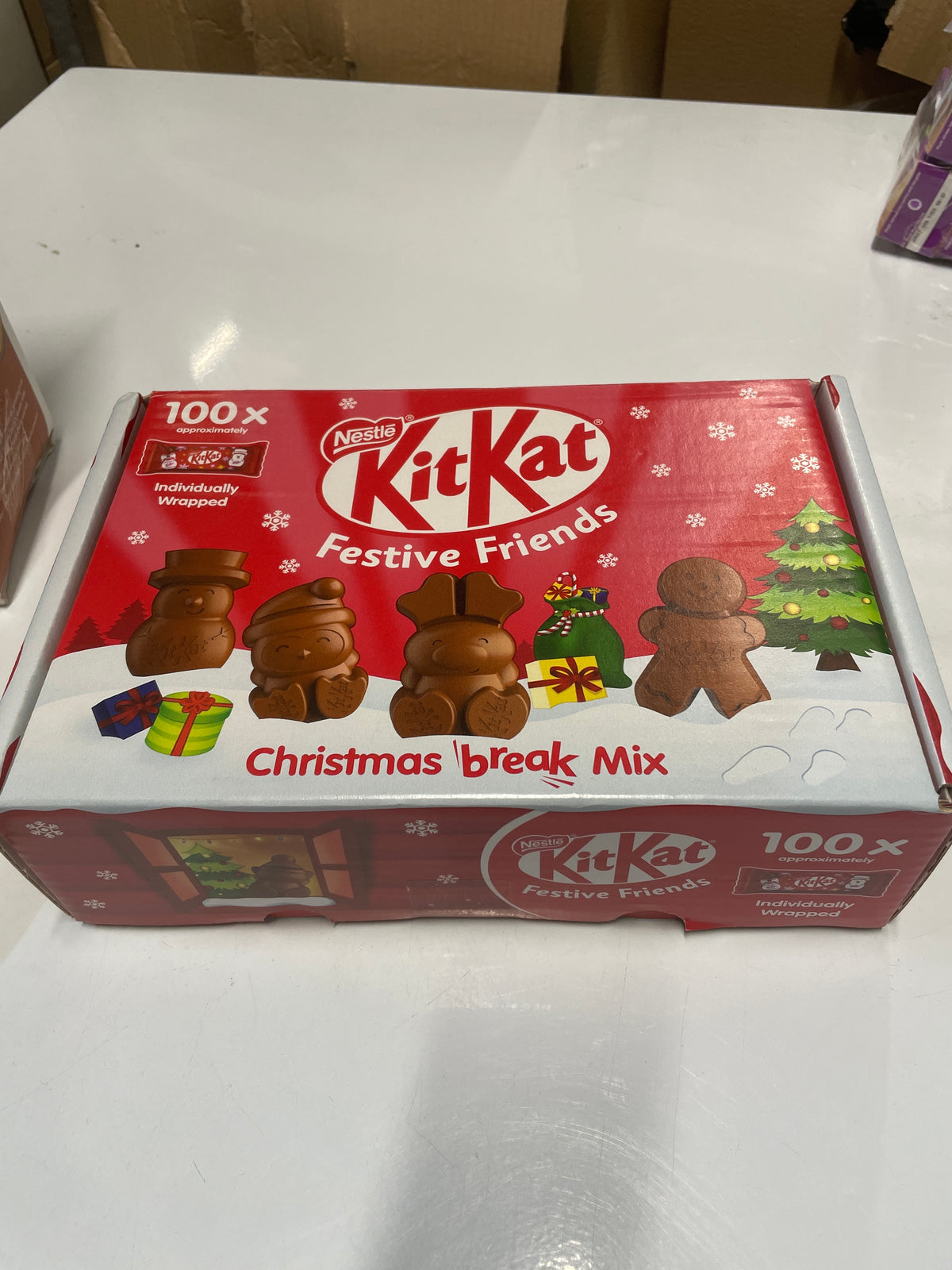 KitKat Festive Friends Box *June 26 Dated*