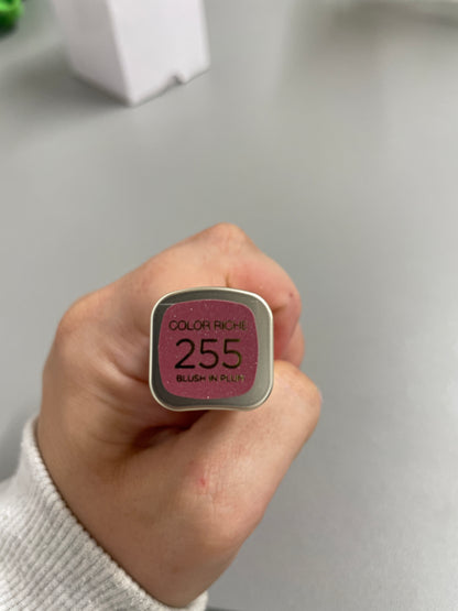 L’Oreal Color Riche 255 Blush In Plum