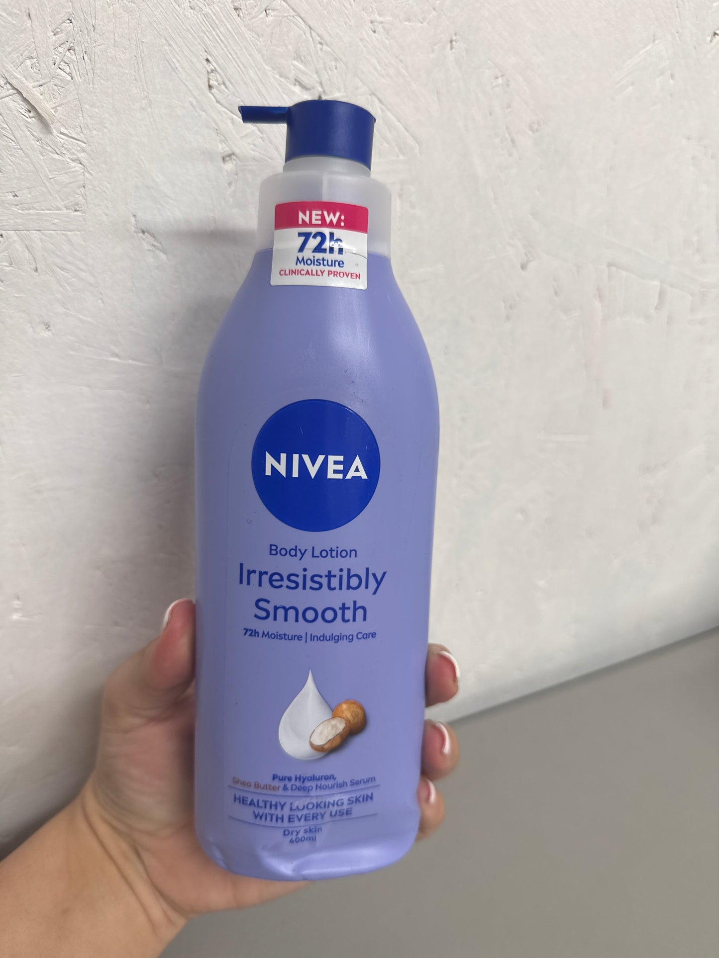 Nivea Irresistibly Smooth Body Lotion - 400ml