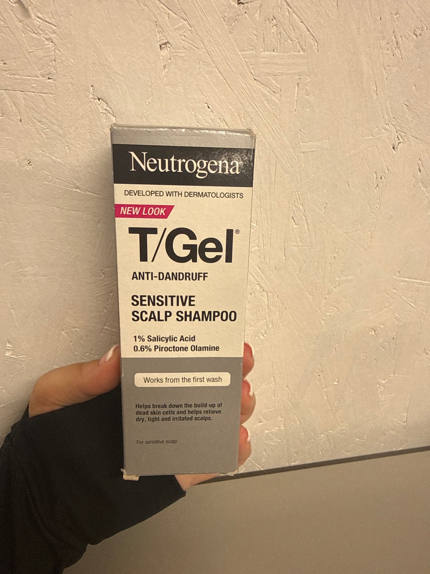 Neutrogena T/Gel Anti Dandruff Shampoo for Sensitive Scalp - 150ml