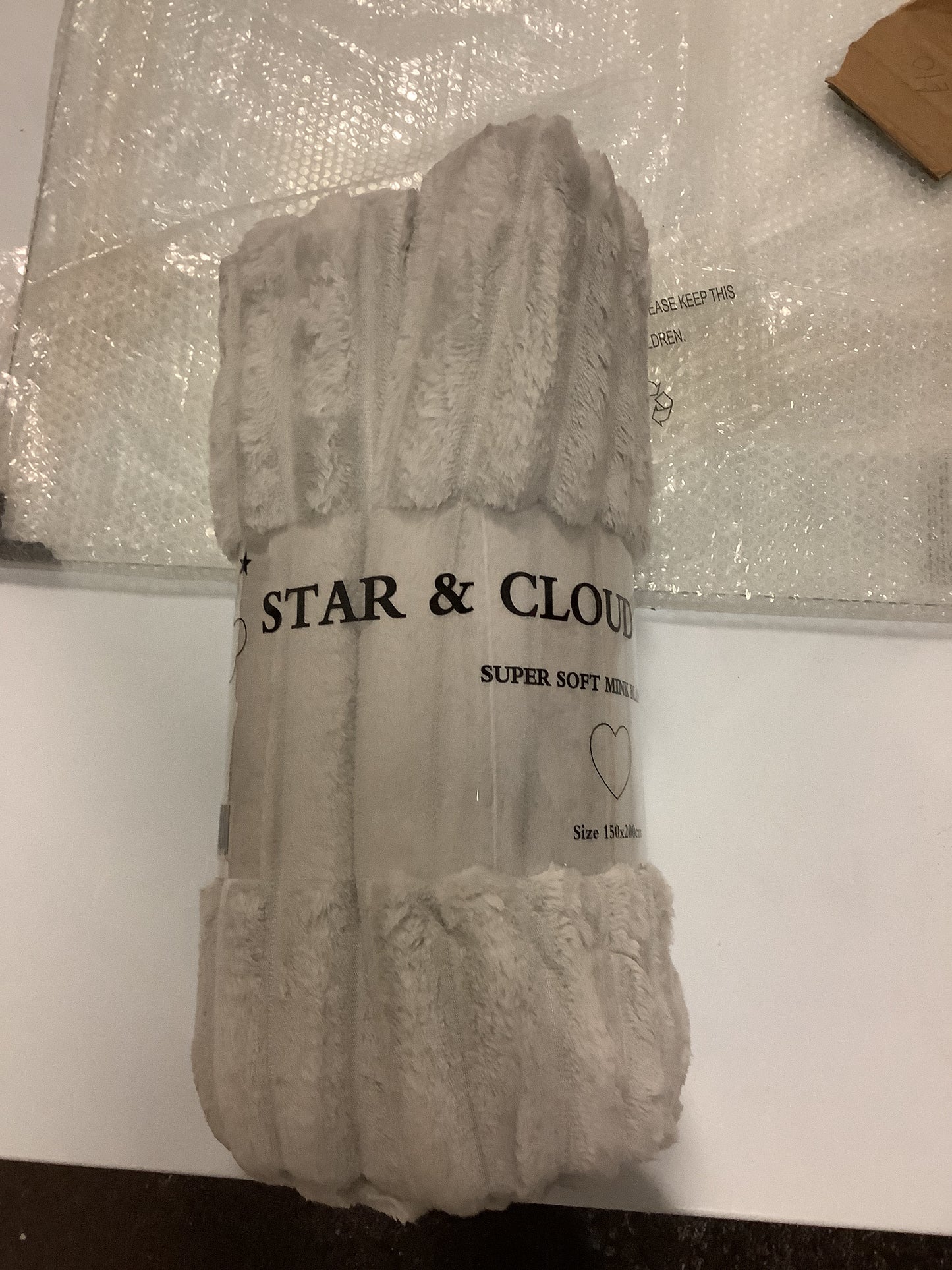 Star & Cloud Blanket Light Grey