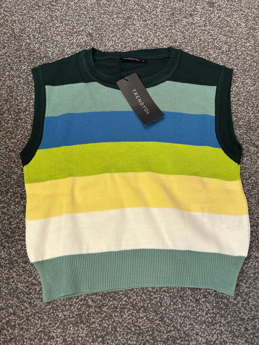 Trendyol Small Knitted Vest