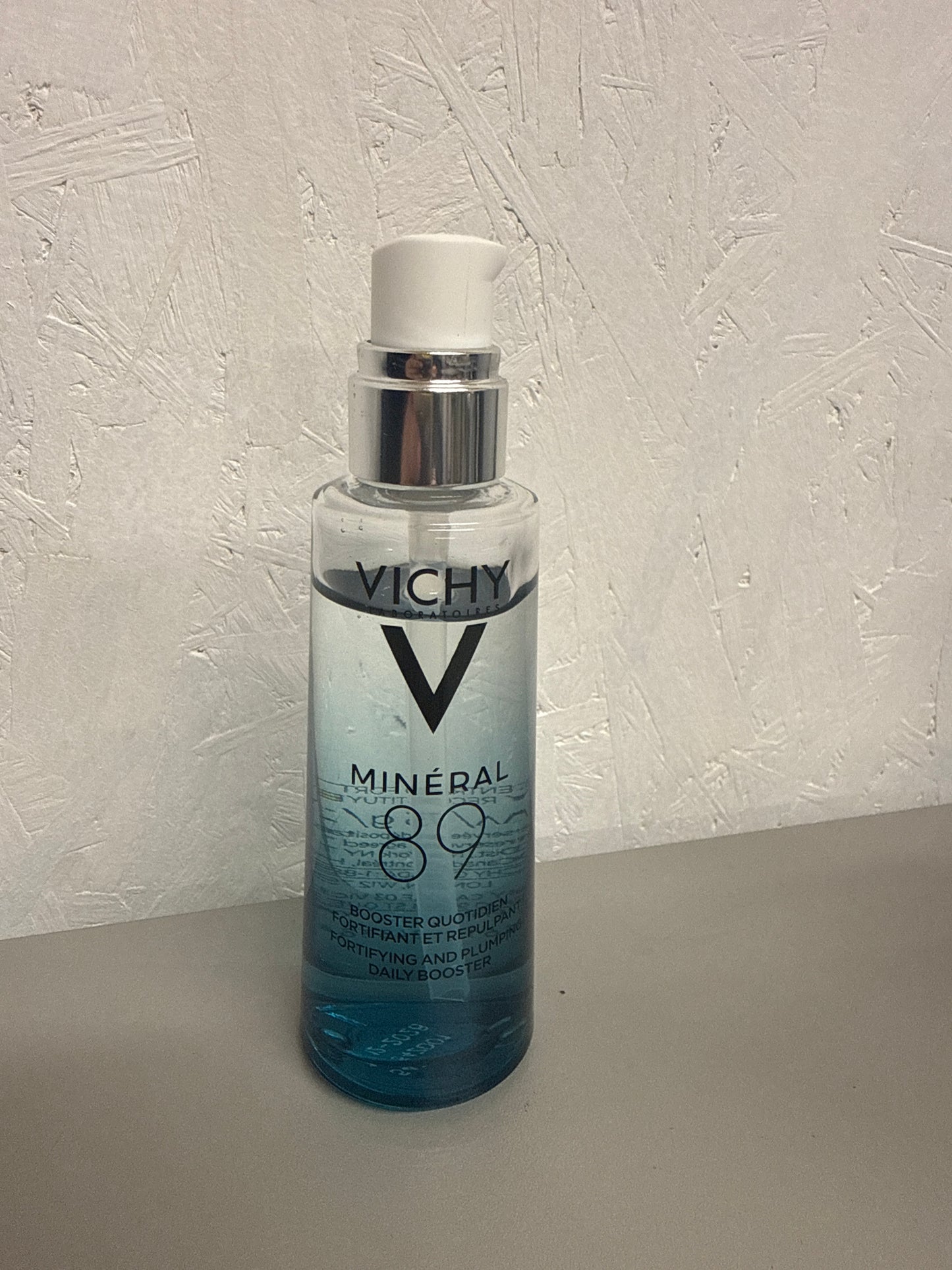Vichy Minéral 89 Hyaluronic Acid Daily Hydrating Booster Serum, for All Skin Types - 75ml