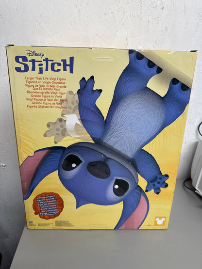 Disney Store - Larger Than Life Vinyl Figure