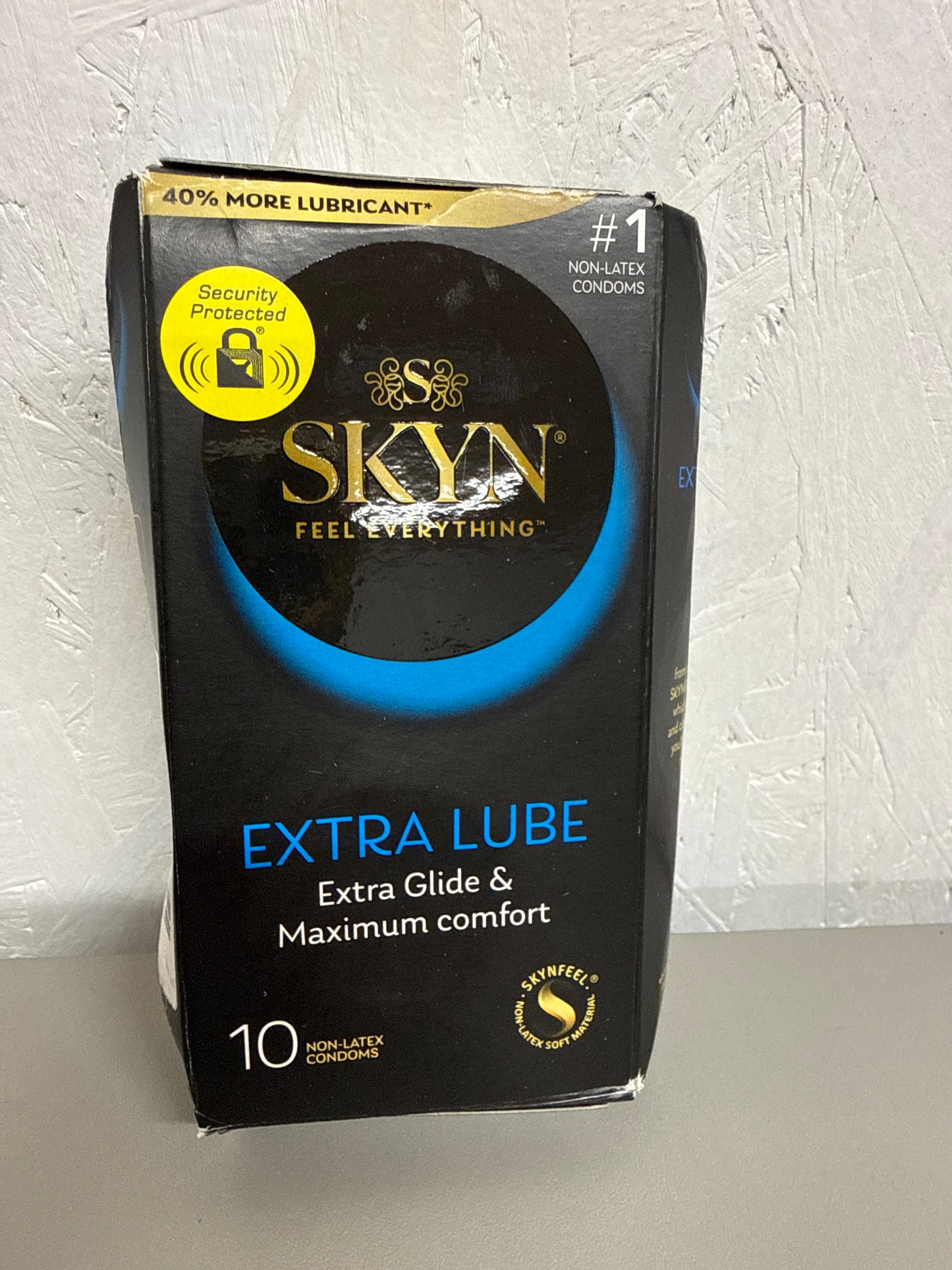 Skyn - Extra Lube Non-Latex Condoms (Pack of 10)