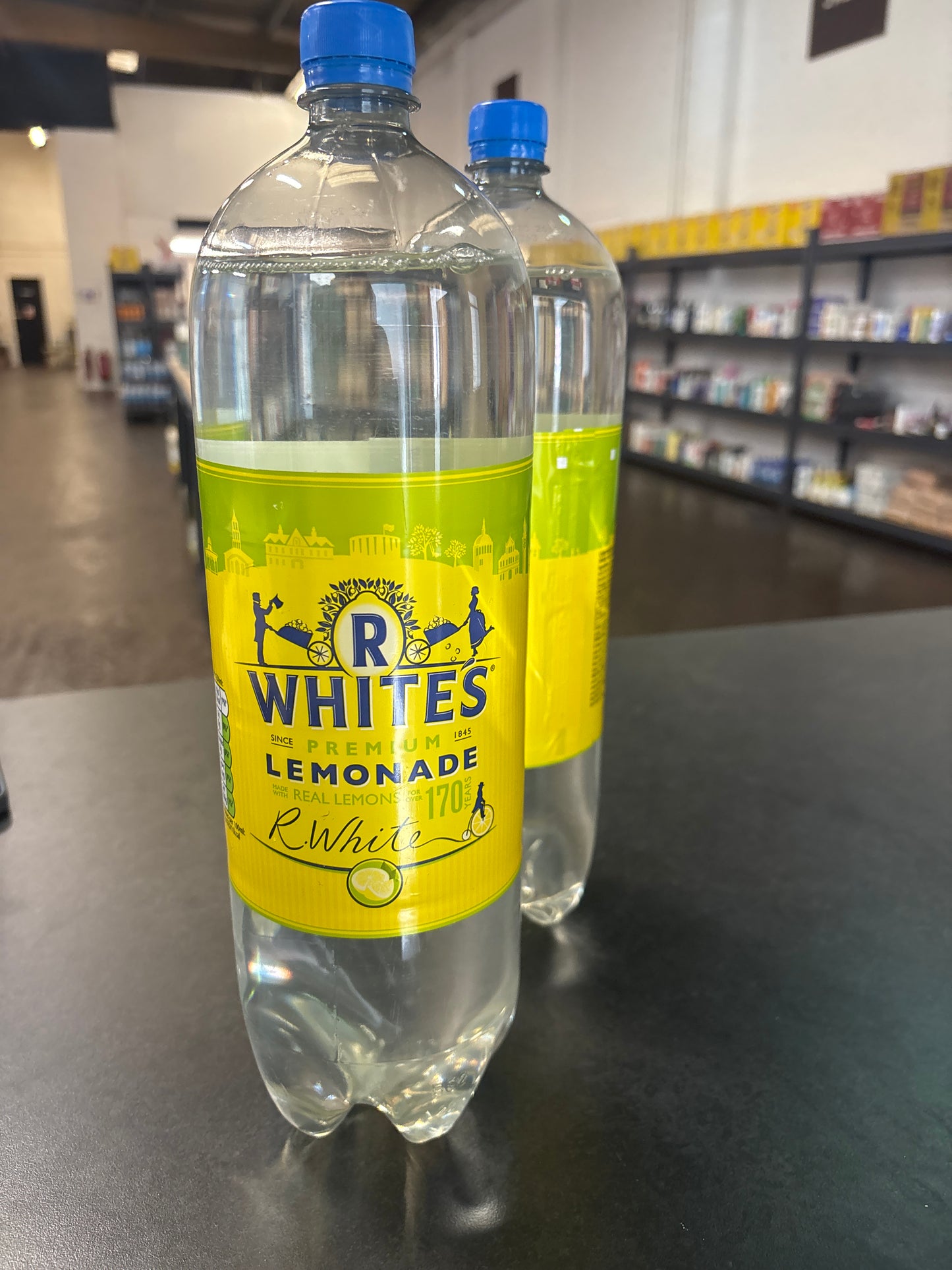 R Whites Lemonade