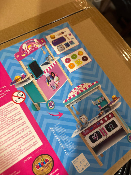 Barbie Restaurant Bistro