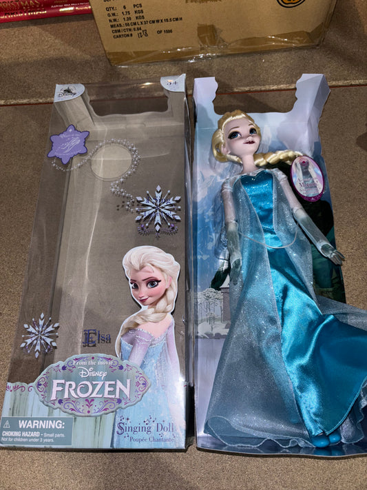 Disney Store Frozen Elsa