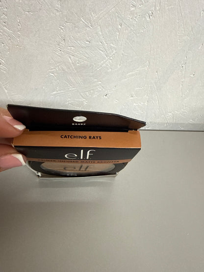 e.l.f. Primer-Infused Matte Bronzer - Shade: Catching Rays