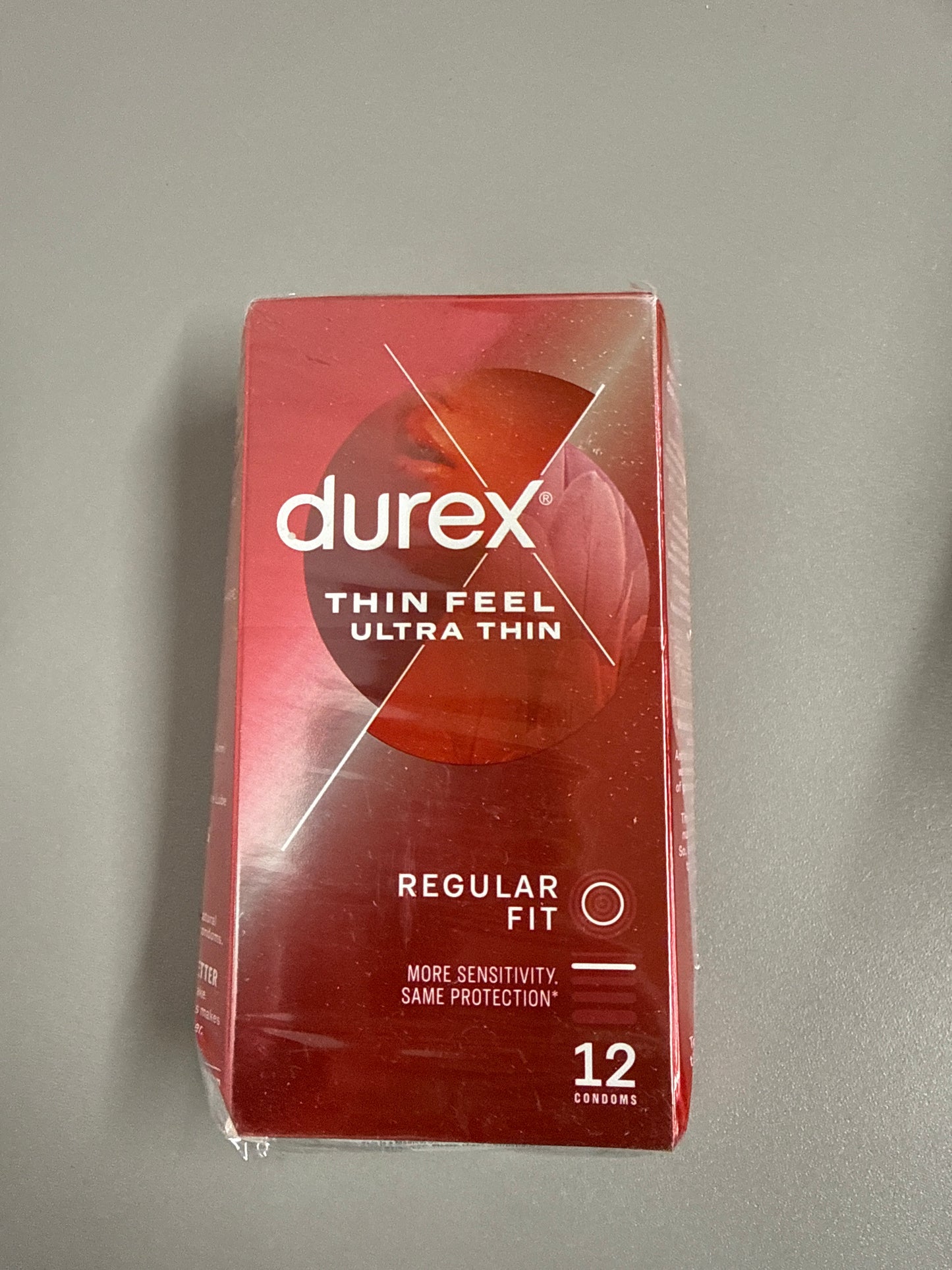 Durex Thin Feel Ultra Thin - 12 Pack