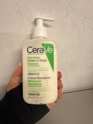 CeraVe Hydrating Cream-to-Foam Cleanser with Amino Acids for Normal to Dry Skin 236ml