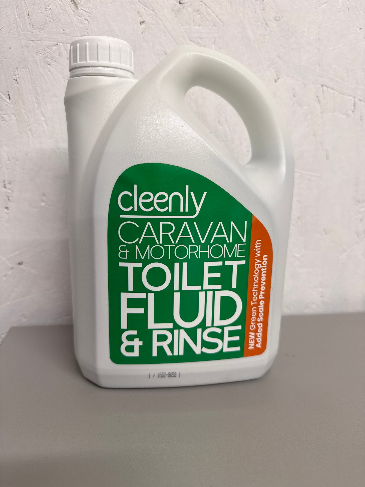 Cleenly - Caravan & Motorhome Toilet Fluid & Rinse 2L