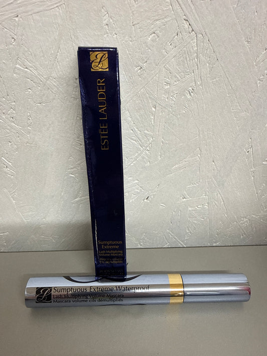 Estée Lauder Sumptuous Extreme Lash Multiplying Volume Mascara - Extreme Black