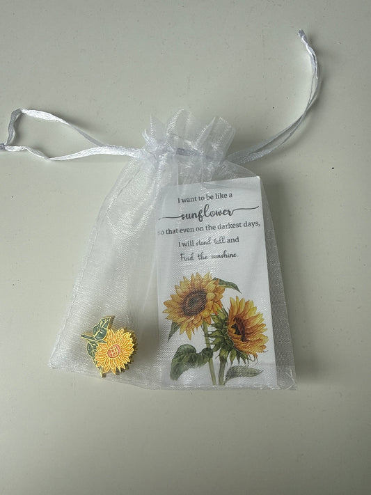 Sunflower pin with card