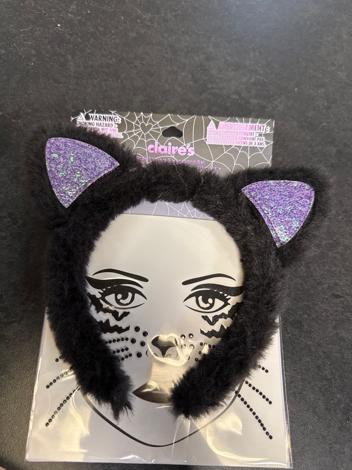 Claire’s Halloween cat kit