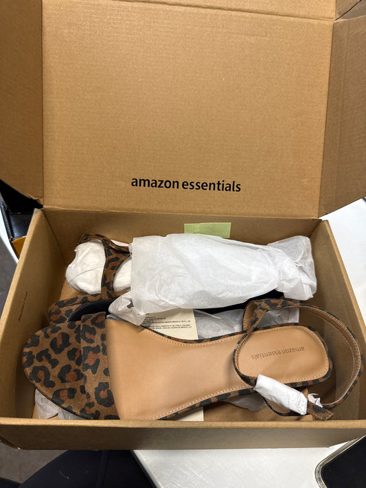 Amazon Essentials Leopard Faux Suede Low Heel Shoe - Size UK: 9.5