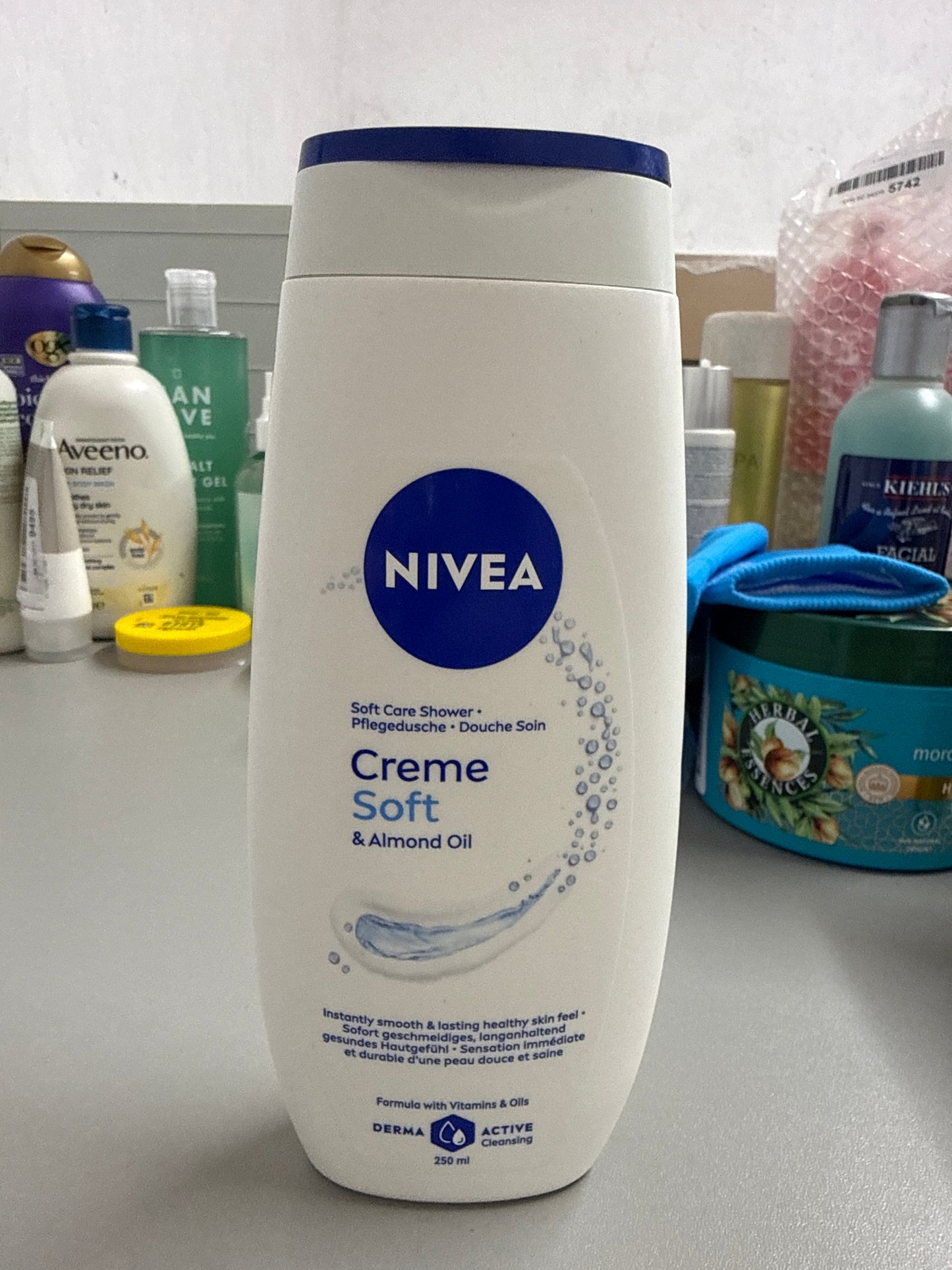 Nivea creme soft