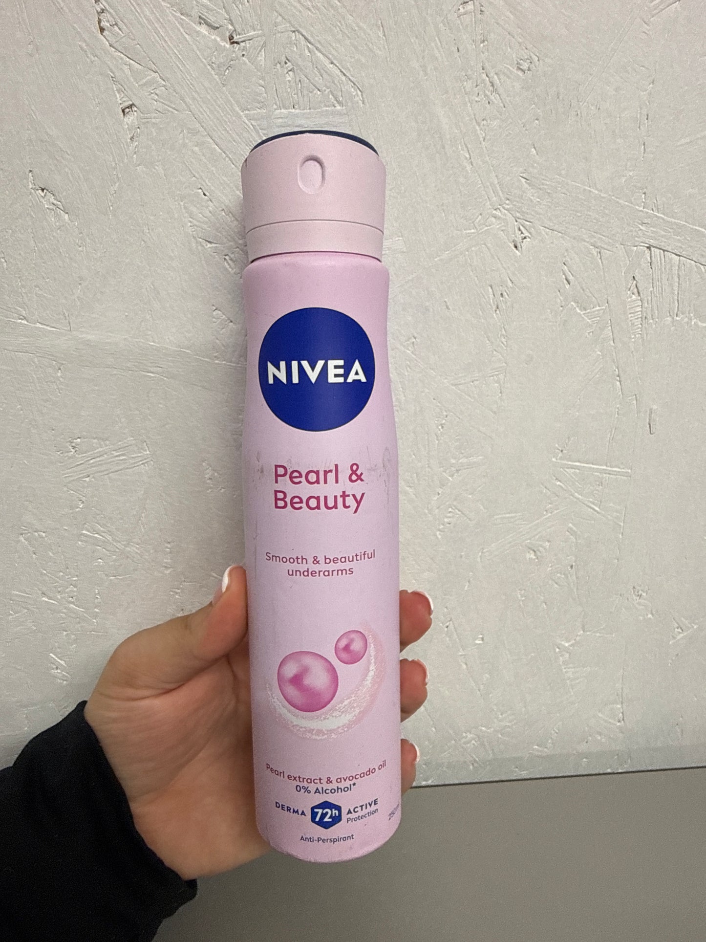 NIVEA Pearl & Beauty Anti-Perspirant Deodorant Spray - 250ml