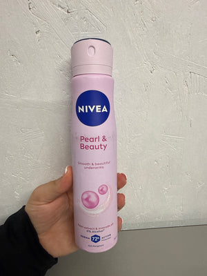 NIVEA Pearl & Beauty Anti-Perspirant Deodorant Spray - 250ml